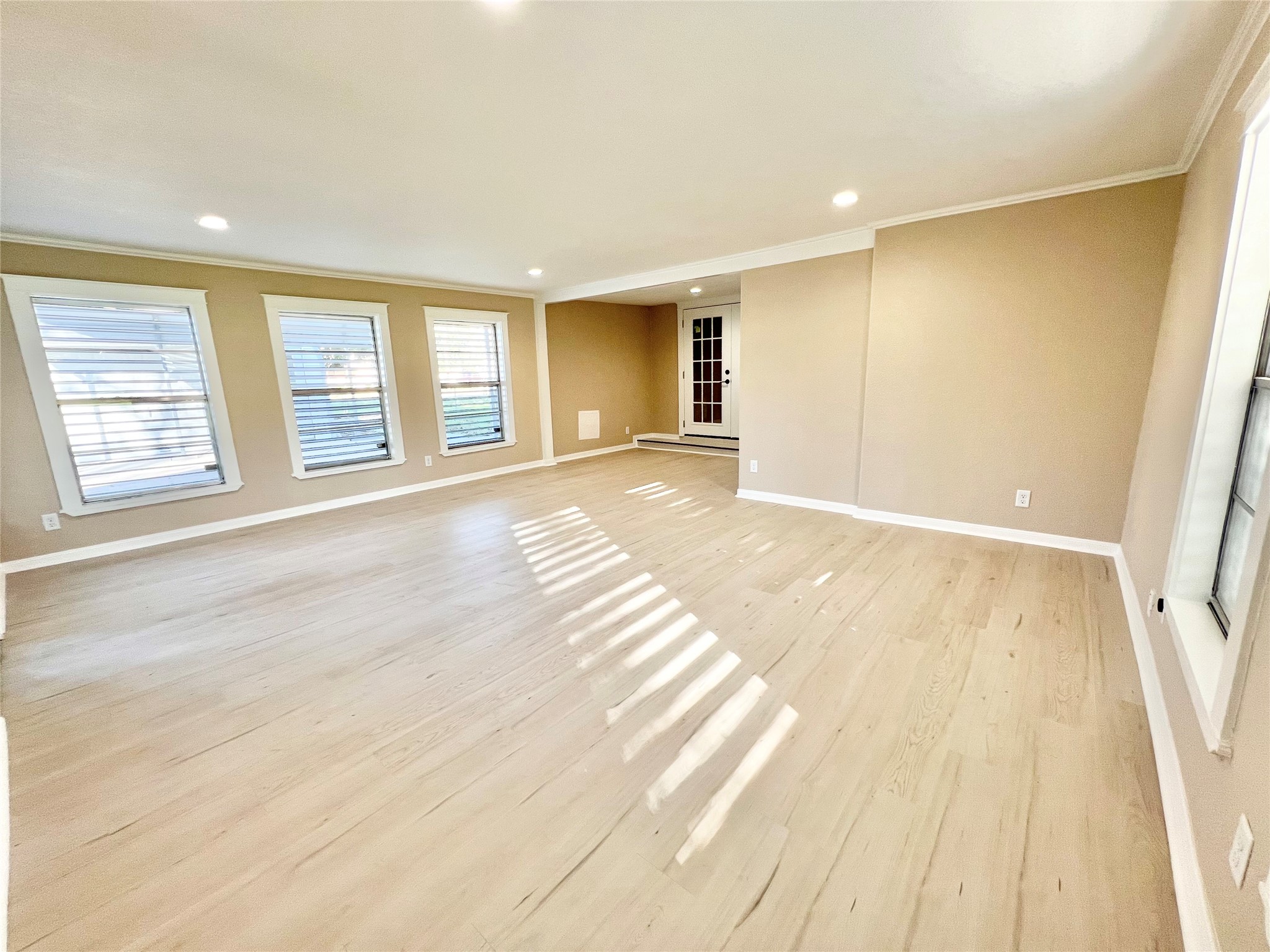 View of the giant Flex room with lots of natural light, great Sunroom, new LED lighting put in recently too.