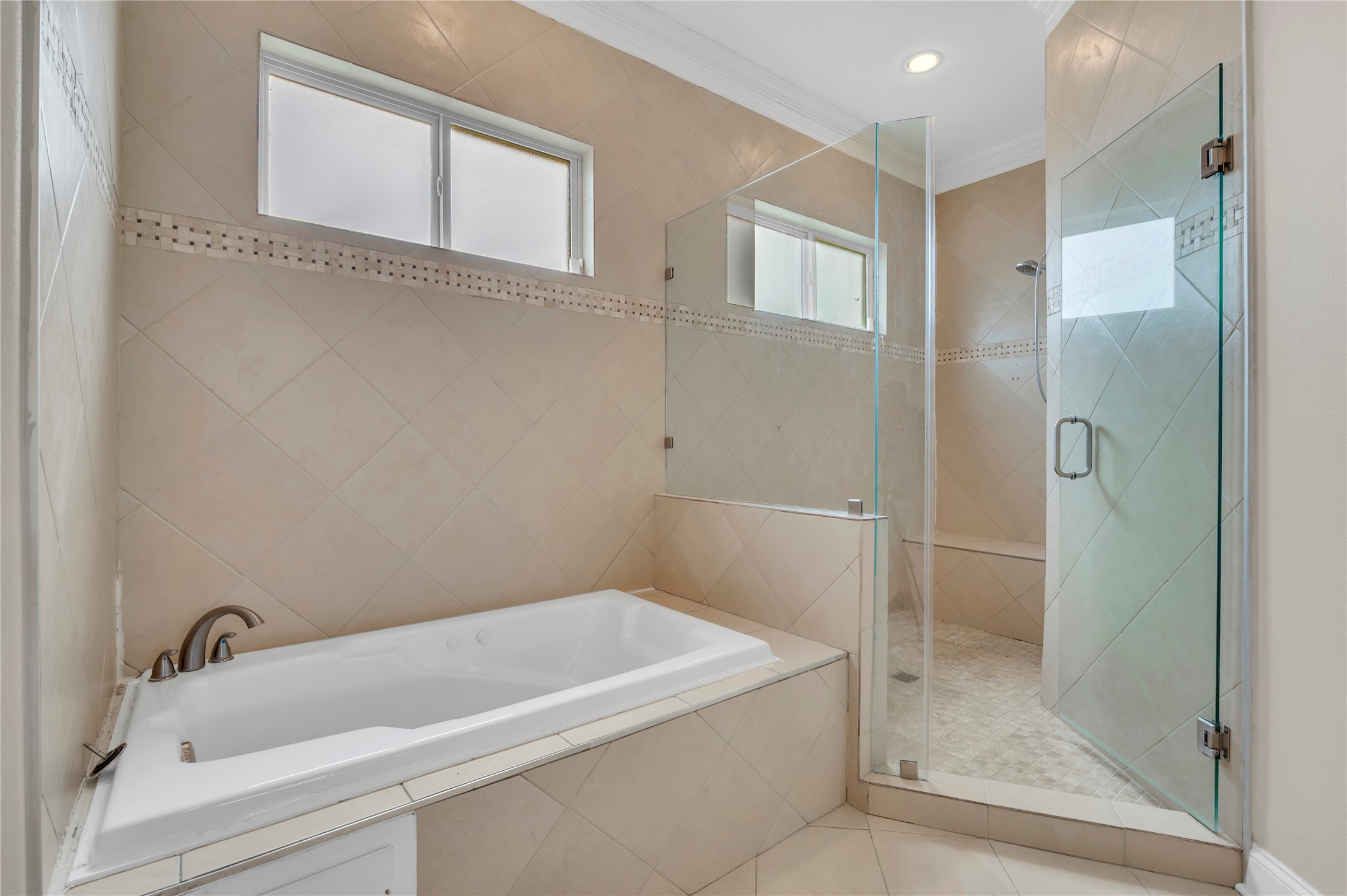 615 29th Street, San Leon, TX 77539