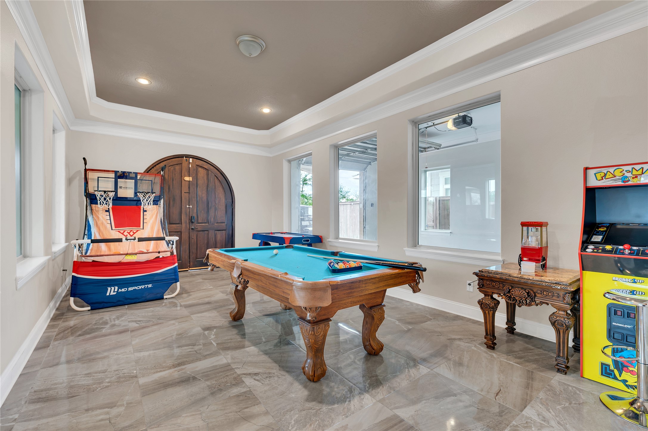 615 29th Street, San Leon, TX 77539