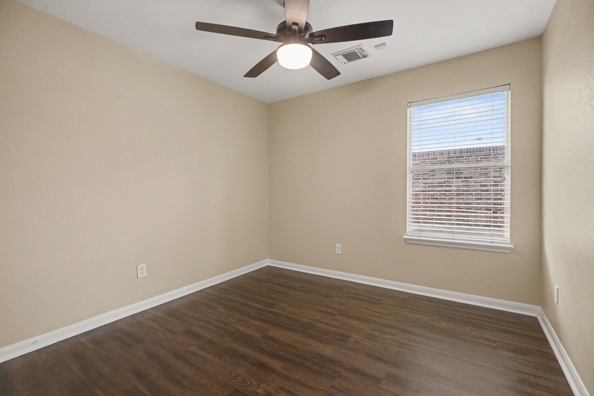 Bedroom #1