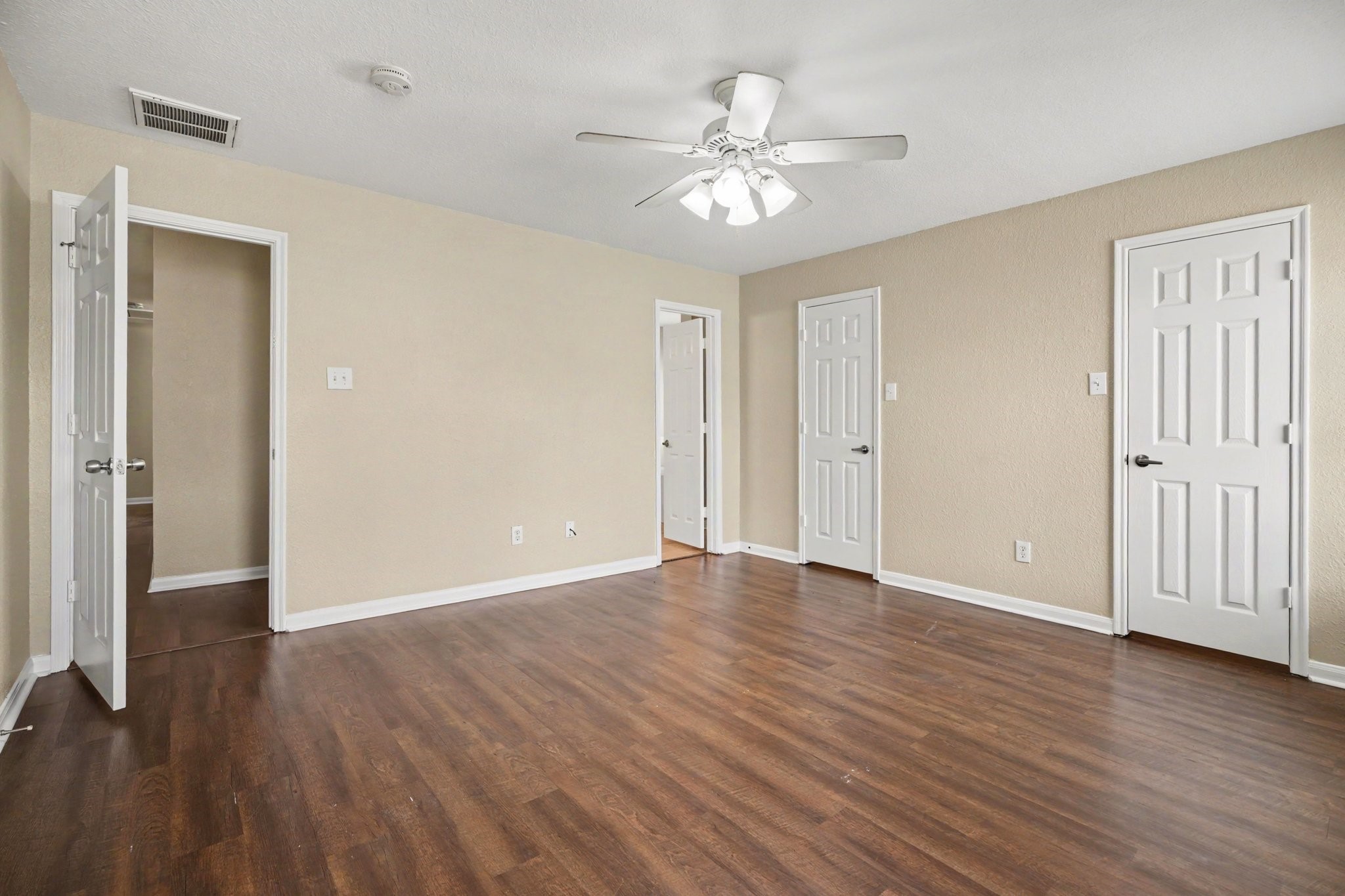 Primary Bedroom W/En-Suite - Away From Other Bedrooms