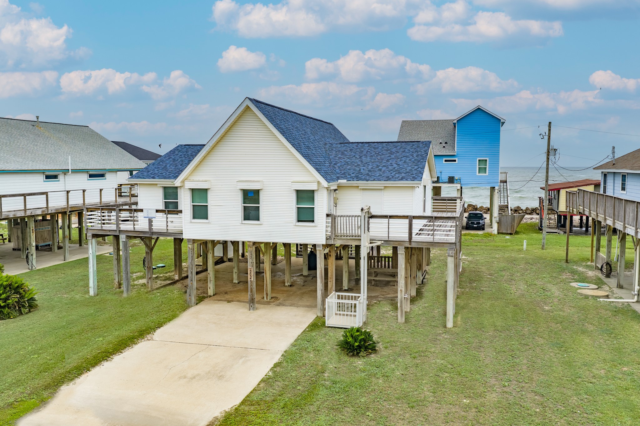 12922 Jolly Roger Drive, Freeport, TX 77541 12922 Jolly Roger Drive, Freeport, TX 77541