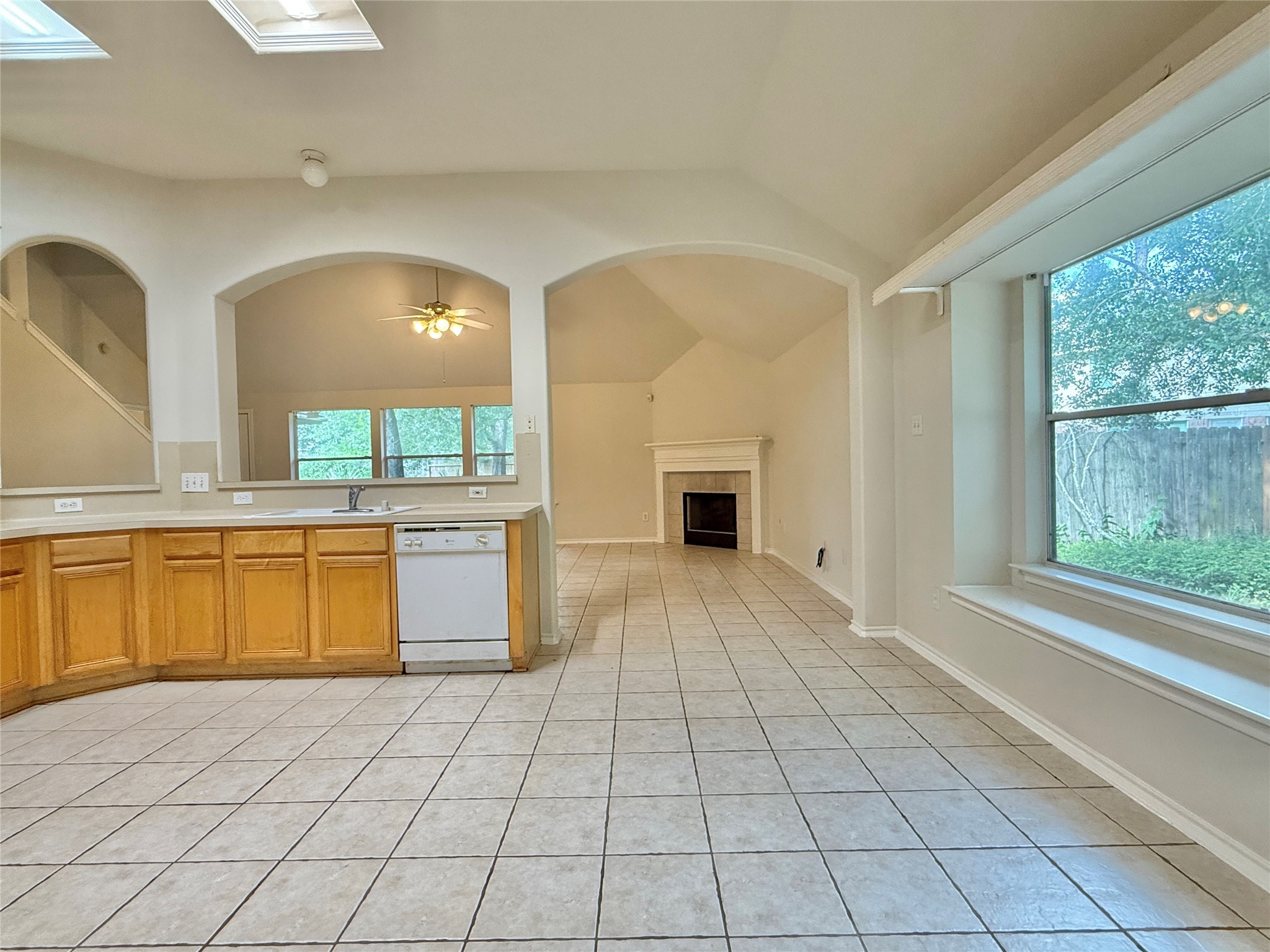 110 S Merryweather Circle, The Woodlands, TX 77384