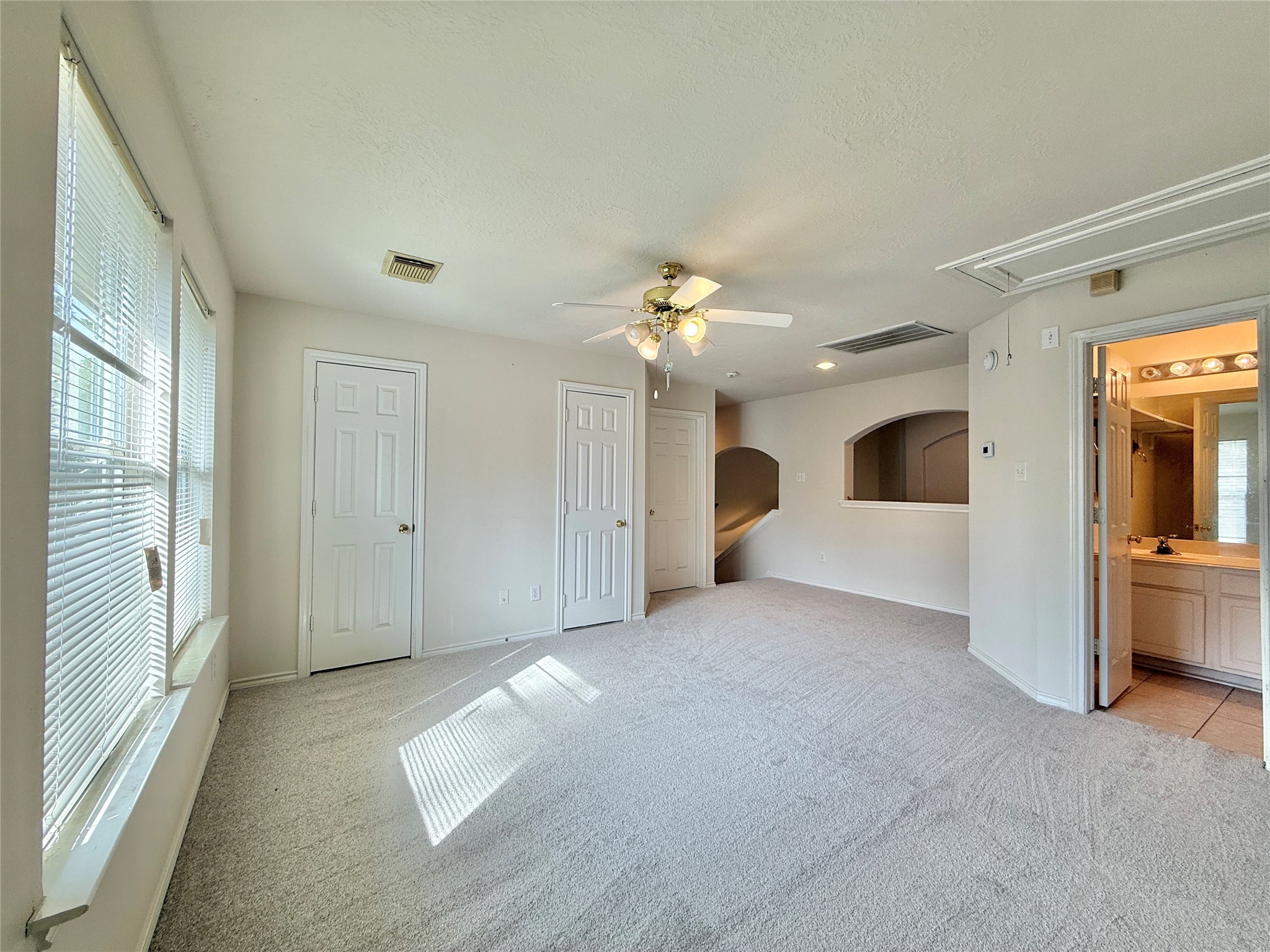 110 S Merryweather Circle, The Woodlands, TX 77384