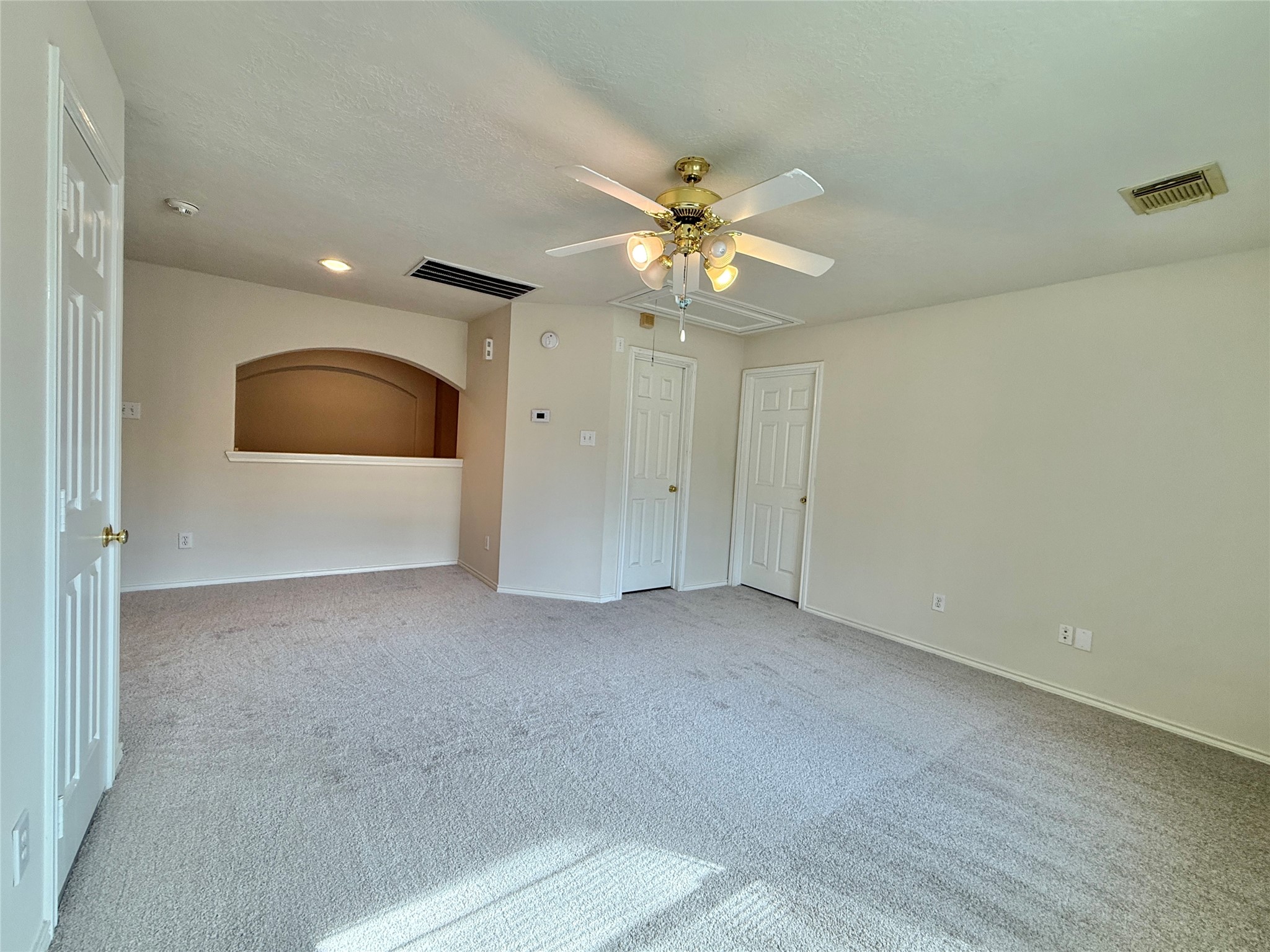 110 S Merryweather Circle, The Woodlands, TX 77384
