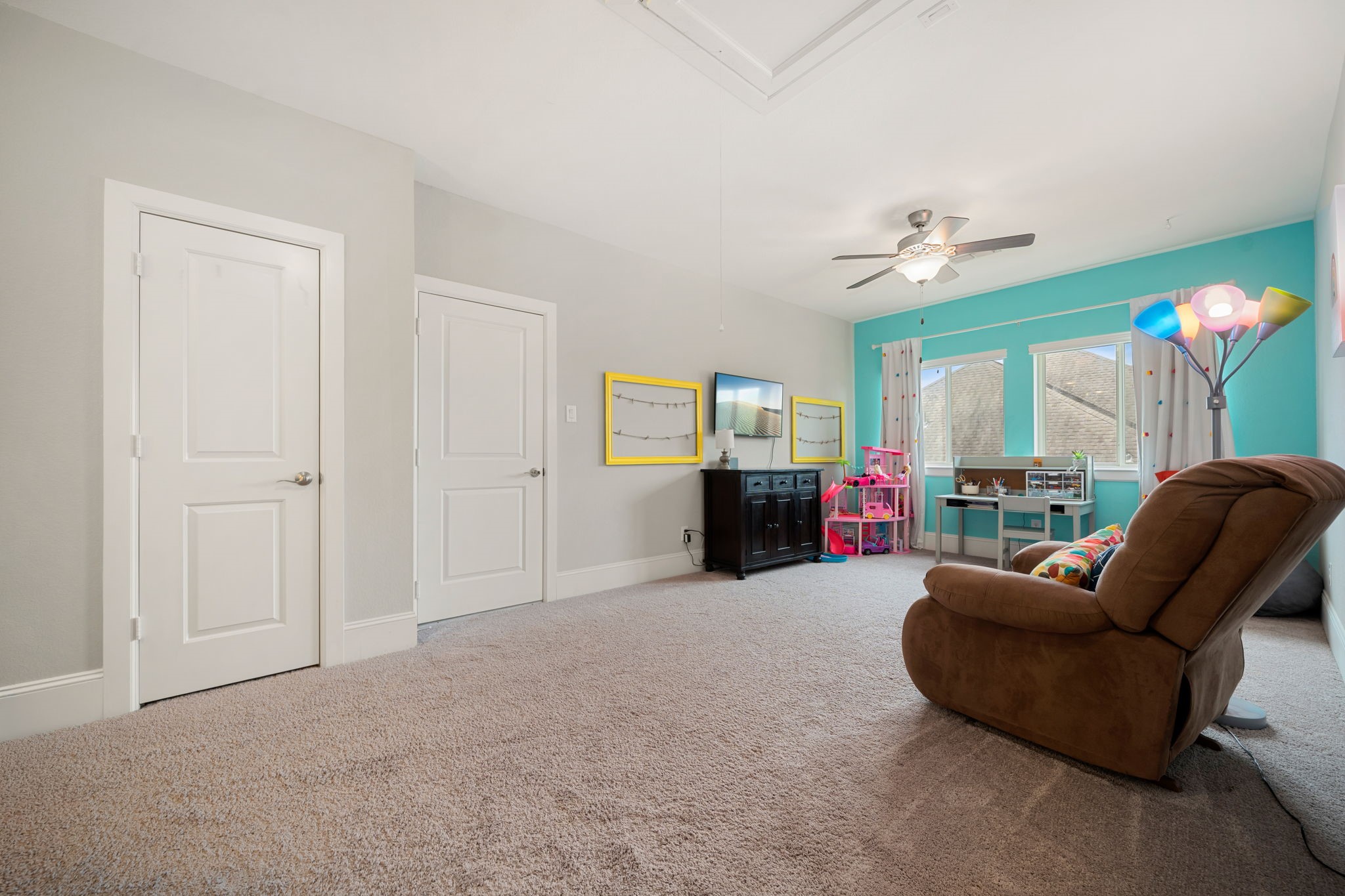 Upstairs gameroom