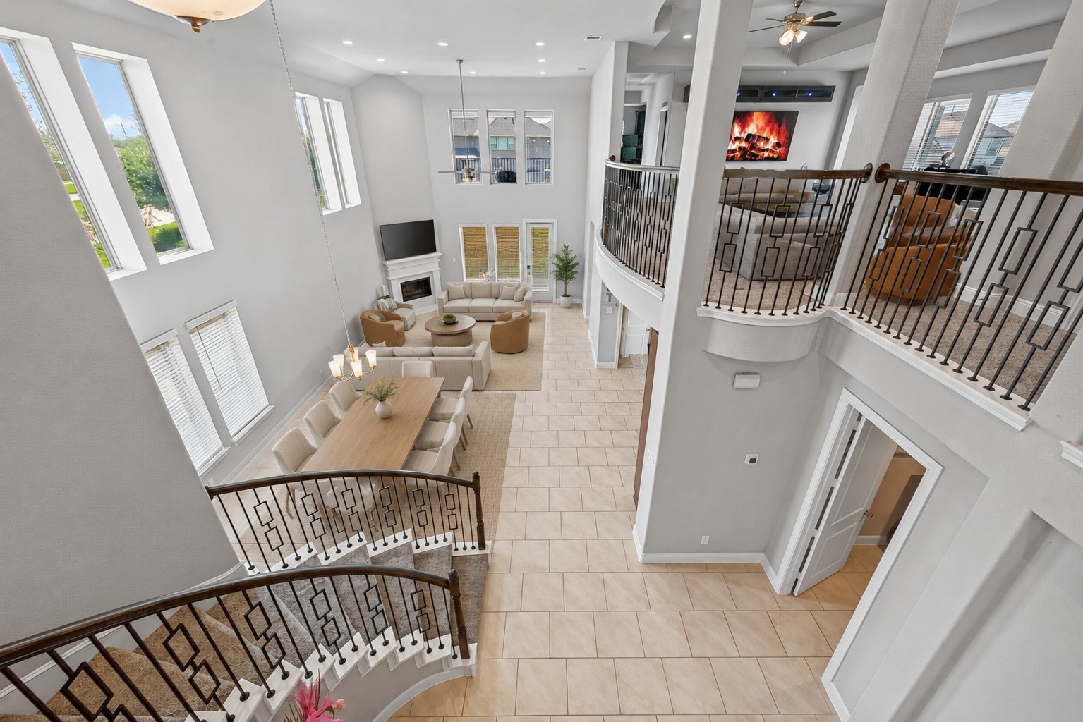 Grand spiral staircase is the center of attention!