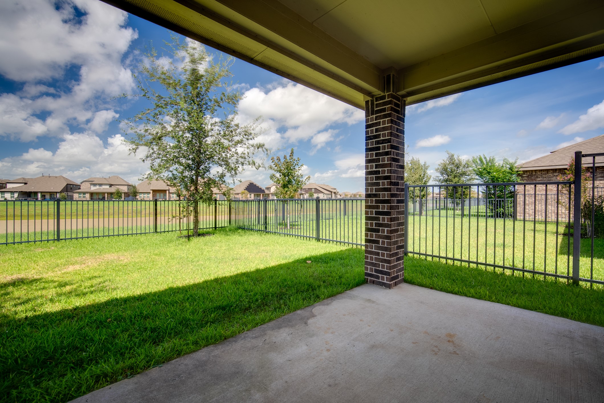 13018 Leisure Cove Drive, Texas City, TX 77568