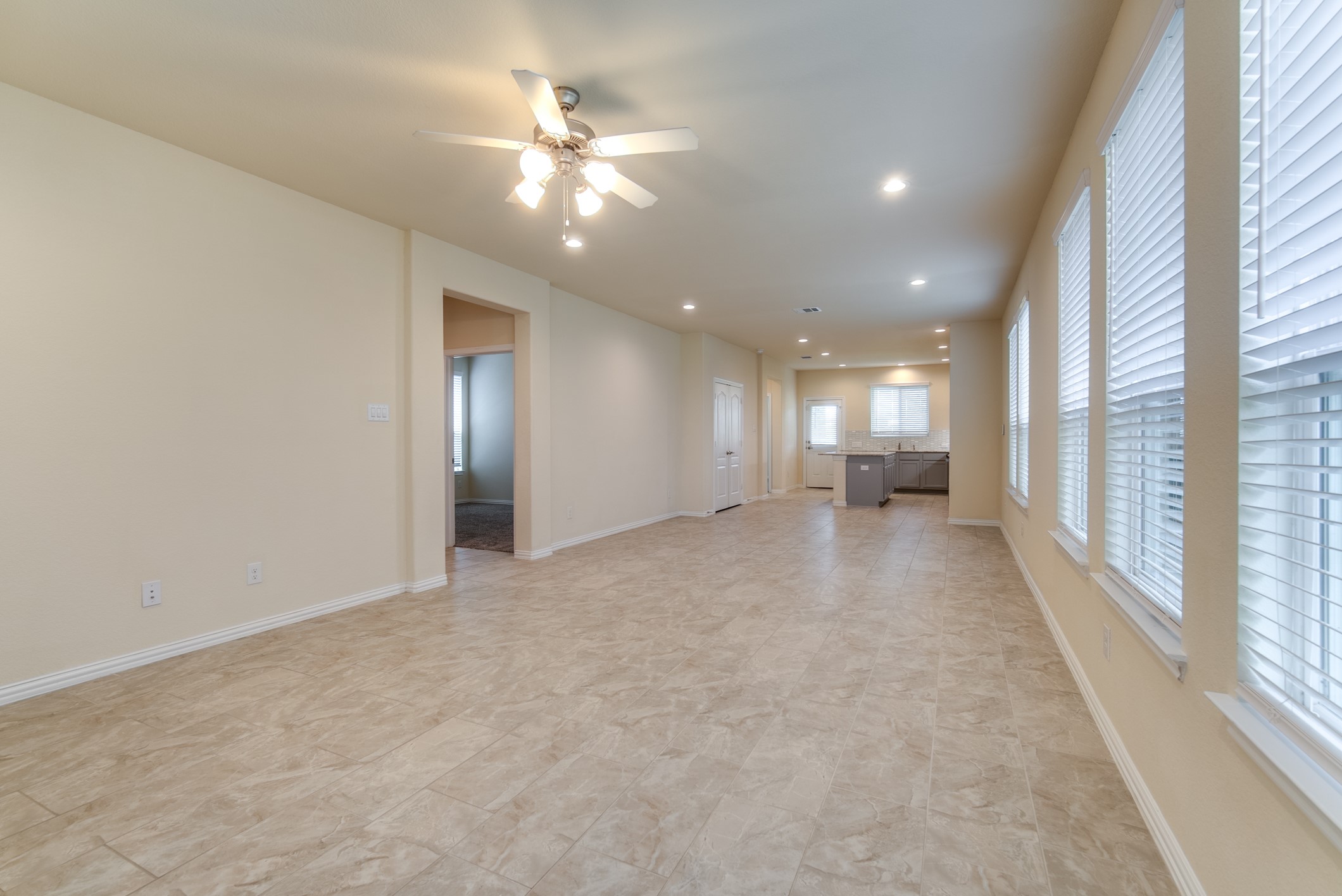 13018 Leisure Cove Drive, Texas City, TX 77568
