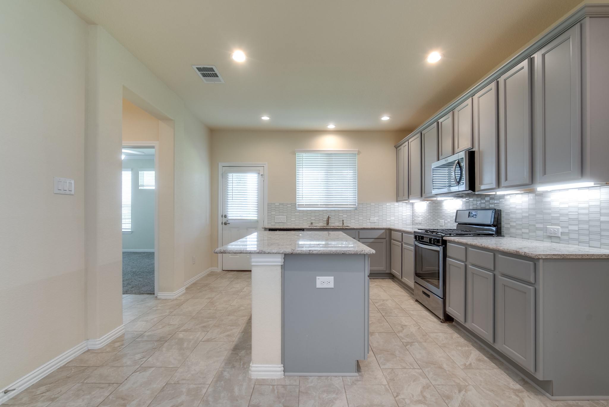 13018 Leisure Cove Drive, Texas City, TX 77568