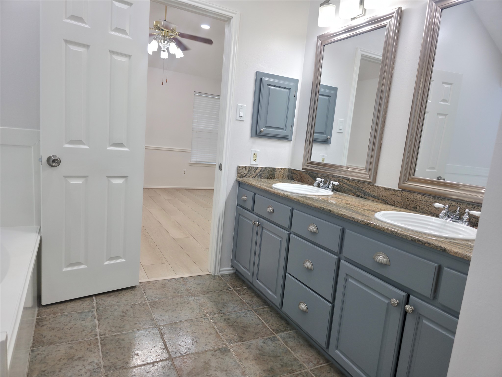 13406 Ravenwing Drive, Cypress, TX 77429