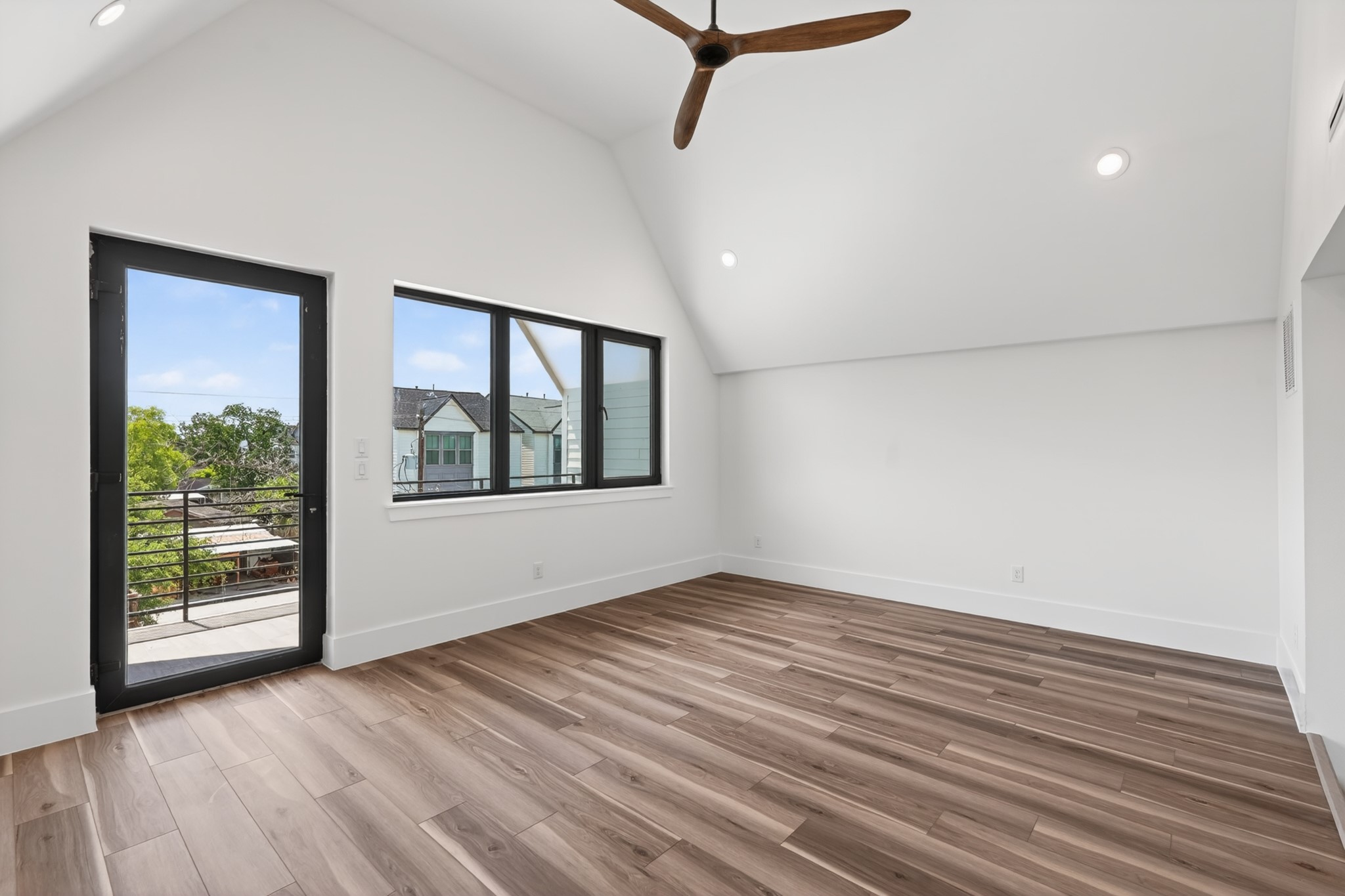 6822 Sidney Street, #B, Houston, TX 77021