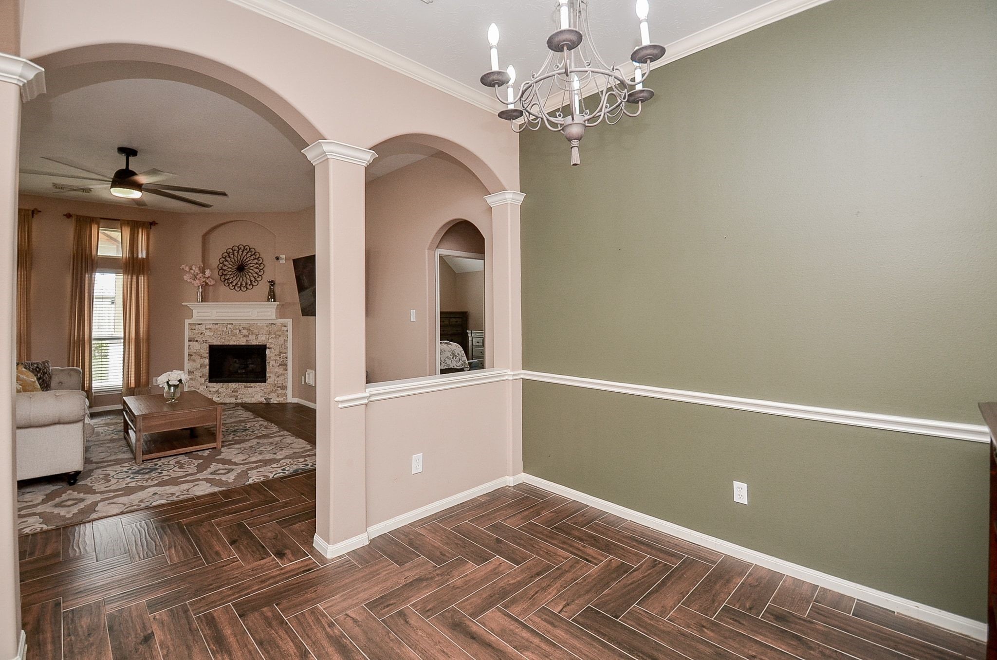 Formal Dining