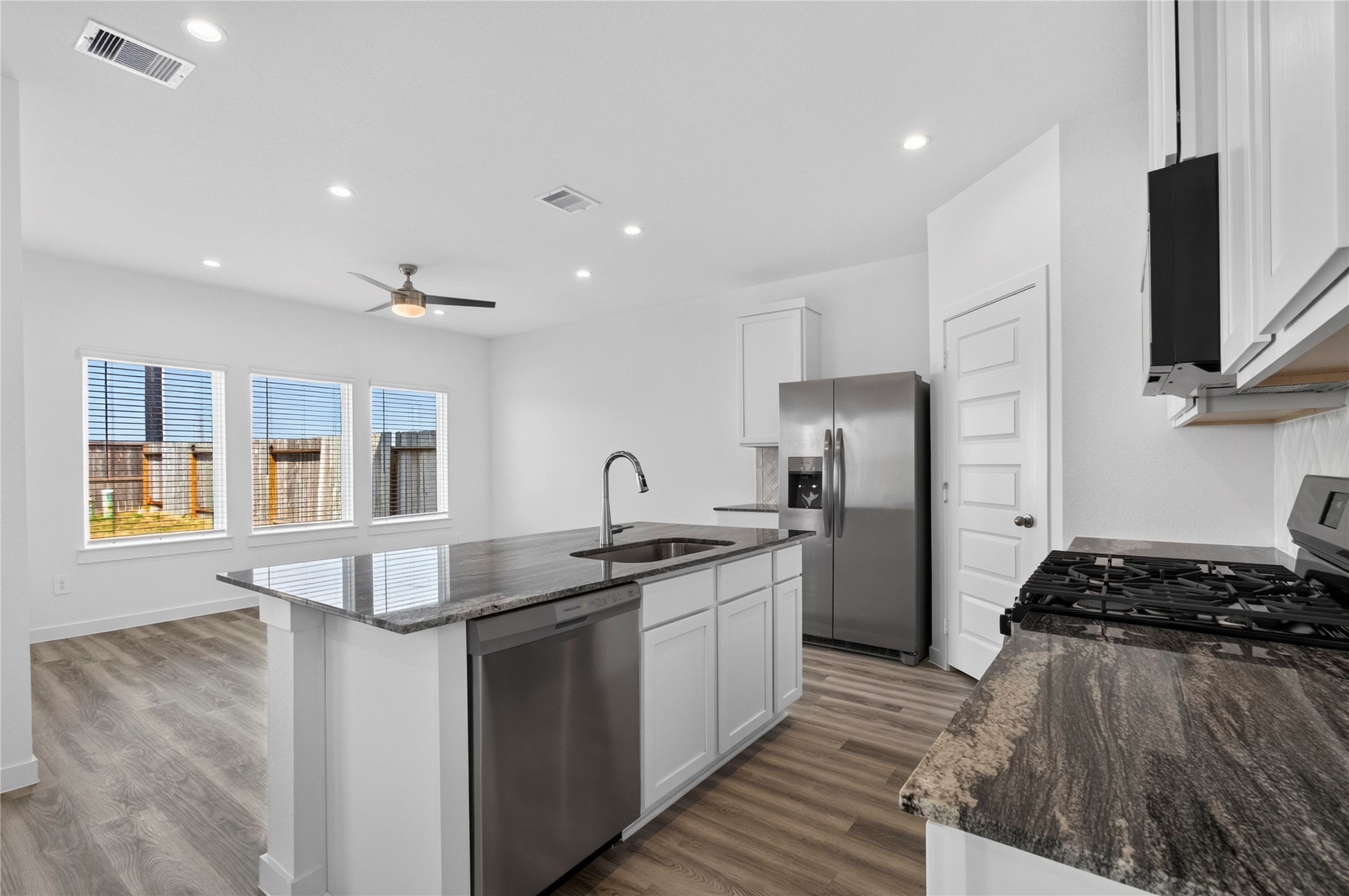 10202 Penryn Forest Trl Trail, Houston, TX 77051 10202 Penryn Forest Trl Trail, Houston, TX 77051