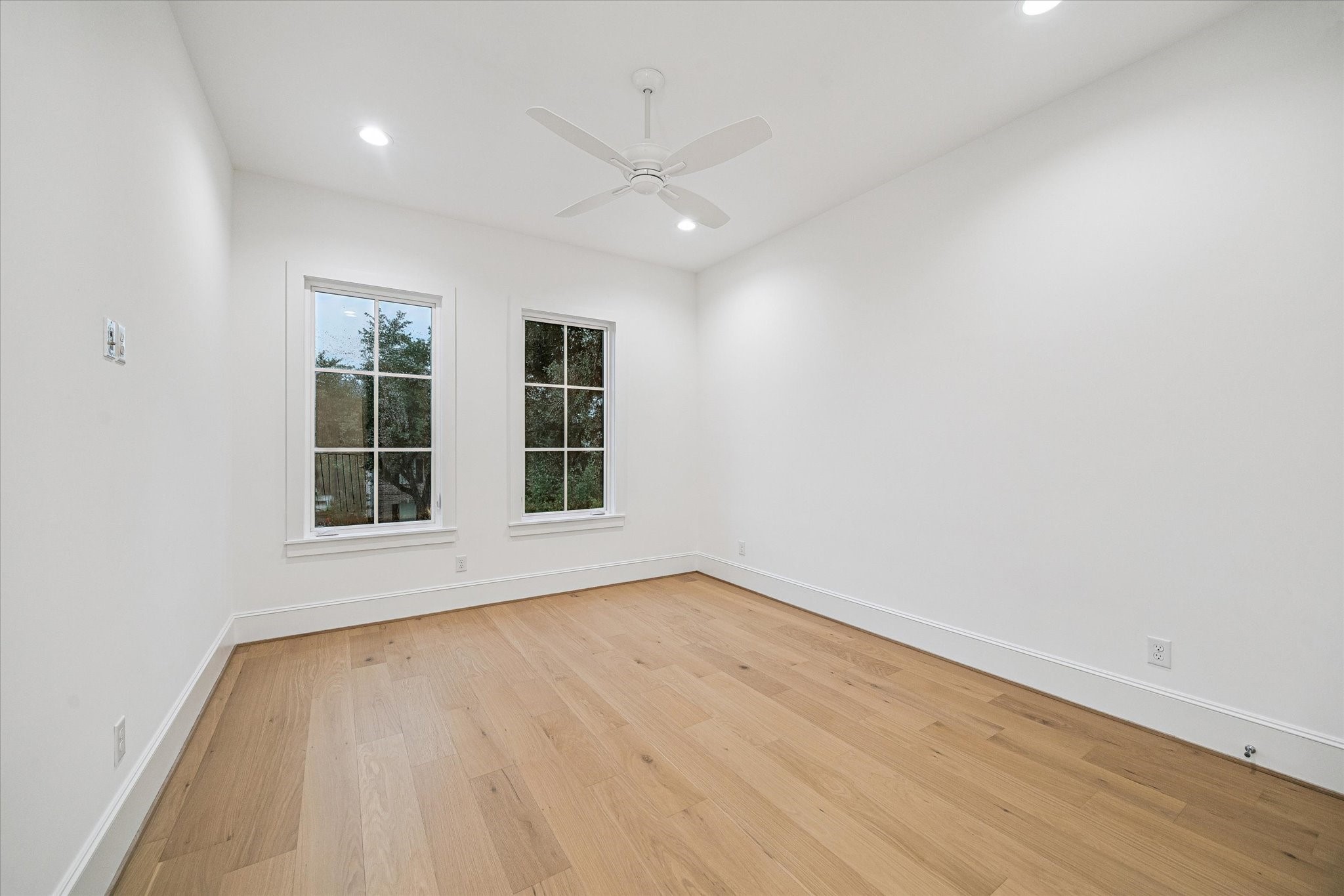 Secondary Bedroom