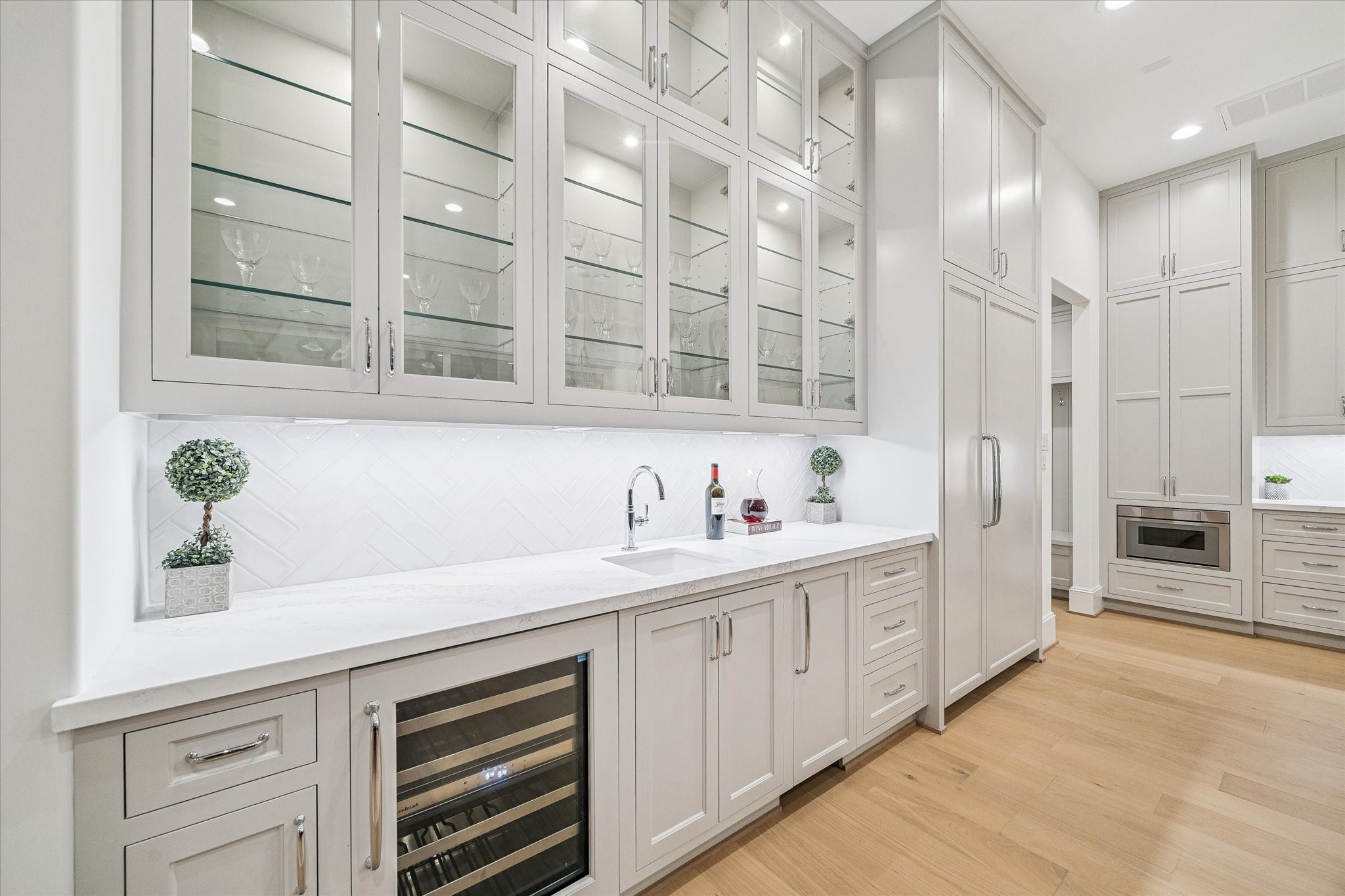 Wet Bar