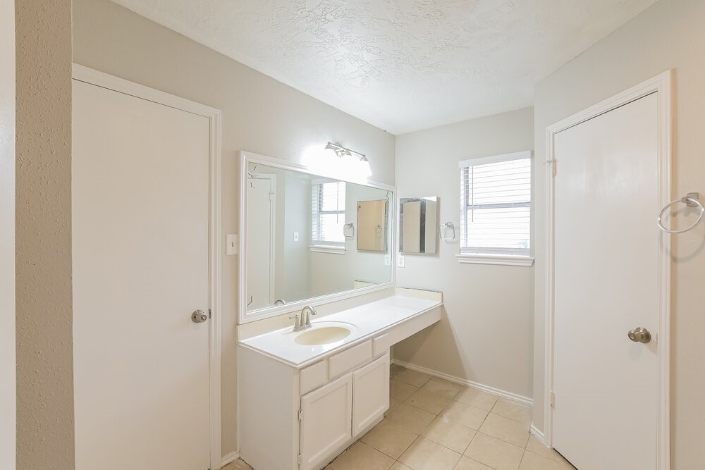 16319 N Mist Drive, Houston, TX 77073