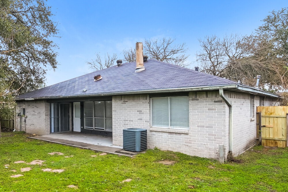 16319 N Mist Drive, Houston, TX 77073