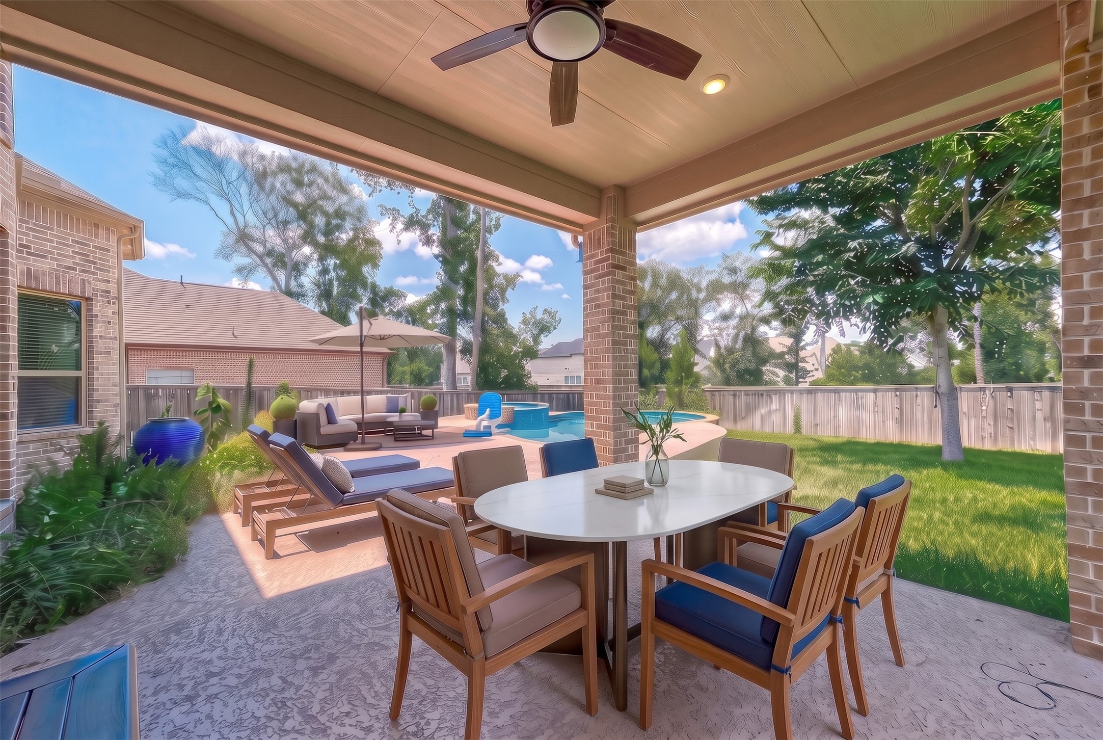 115 N Winter Sunrise Circle, Tomball, TX 77375