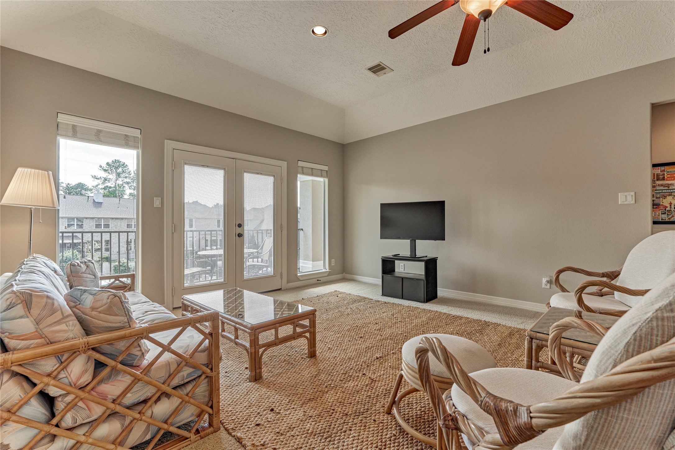 12323 Longmire Cove, Conroe, TX 77304