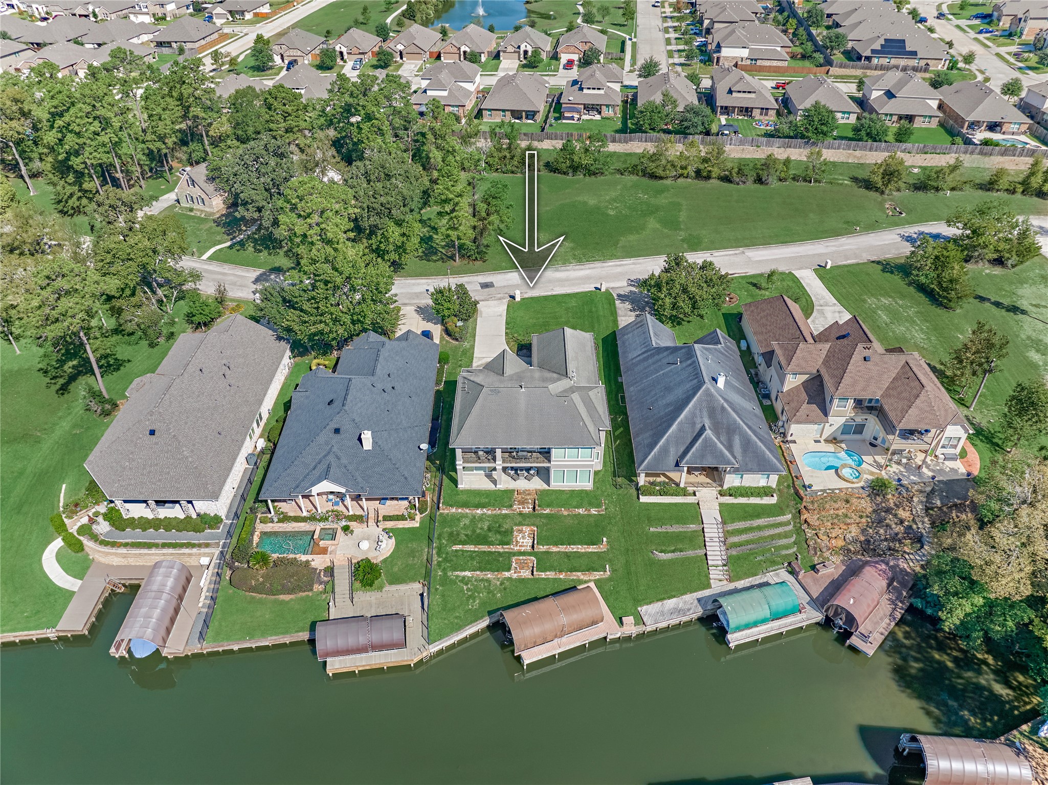 12323 Longmire Cove, Conroe, TX 77304