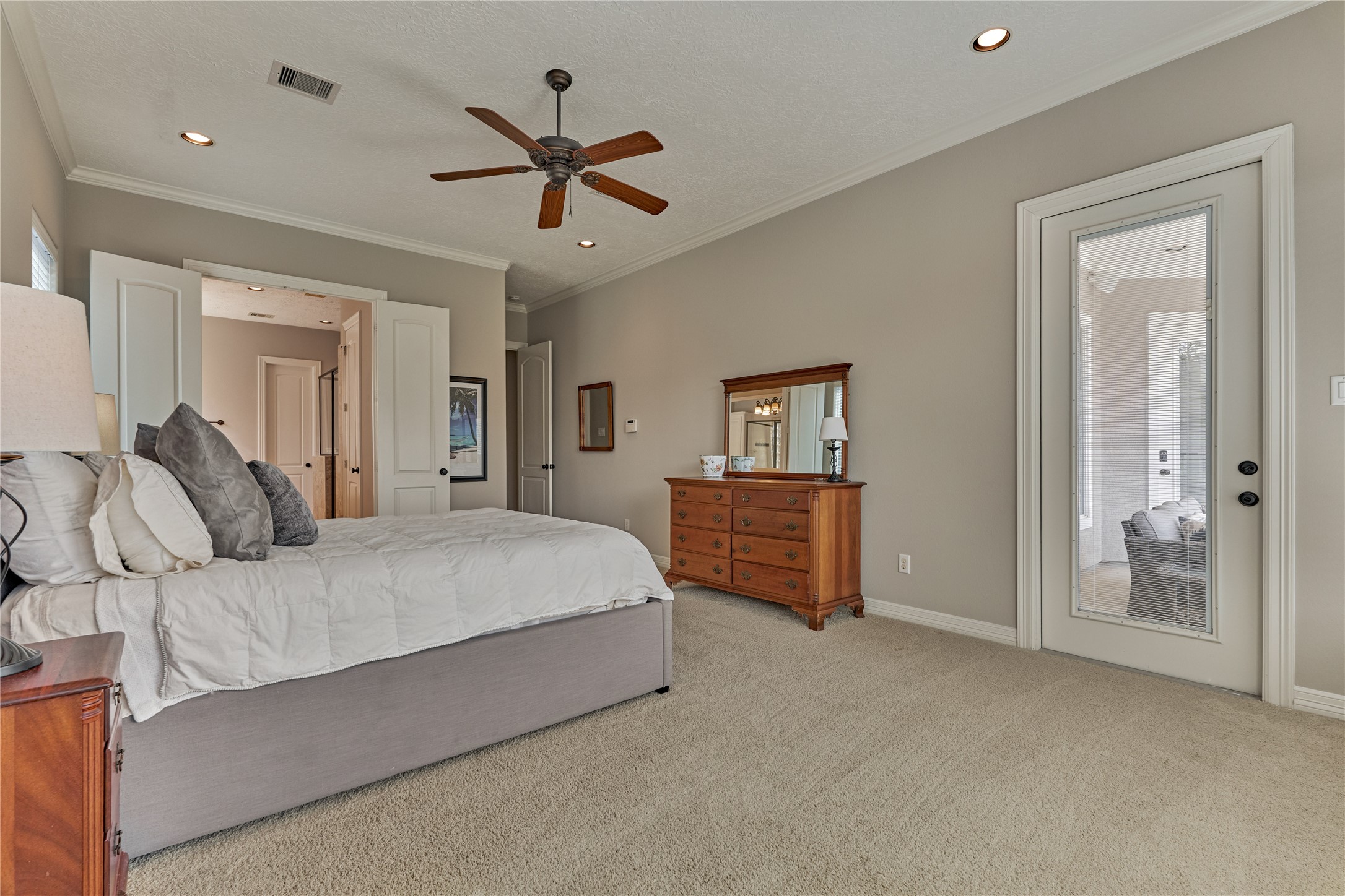 12323 Longmire Cove, Conroe, TX 77304