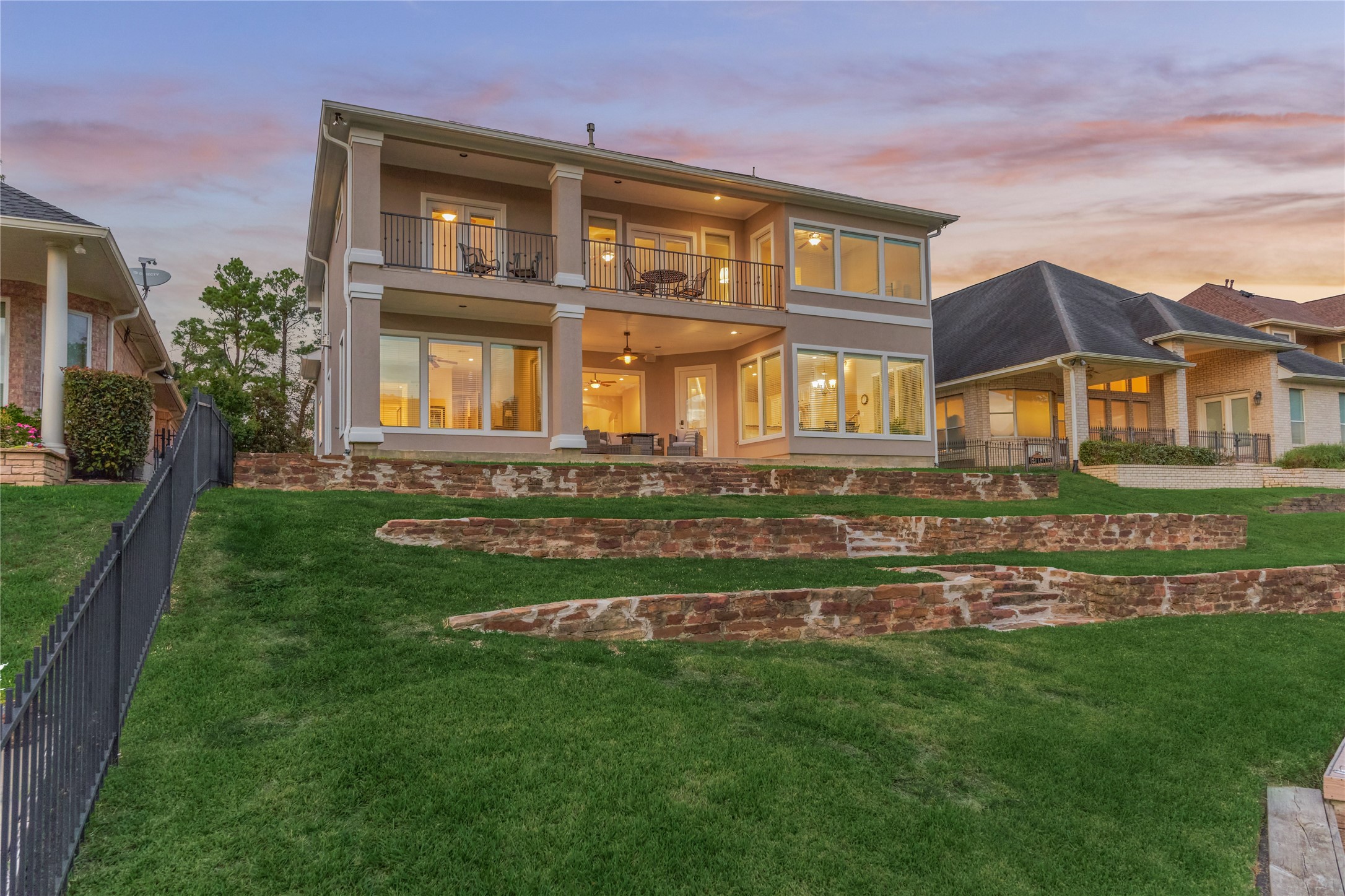 12323 Longmire Cove, Conroe, TX 77304 12323 Longmire Cove, Conroe, TX 77304