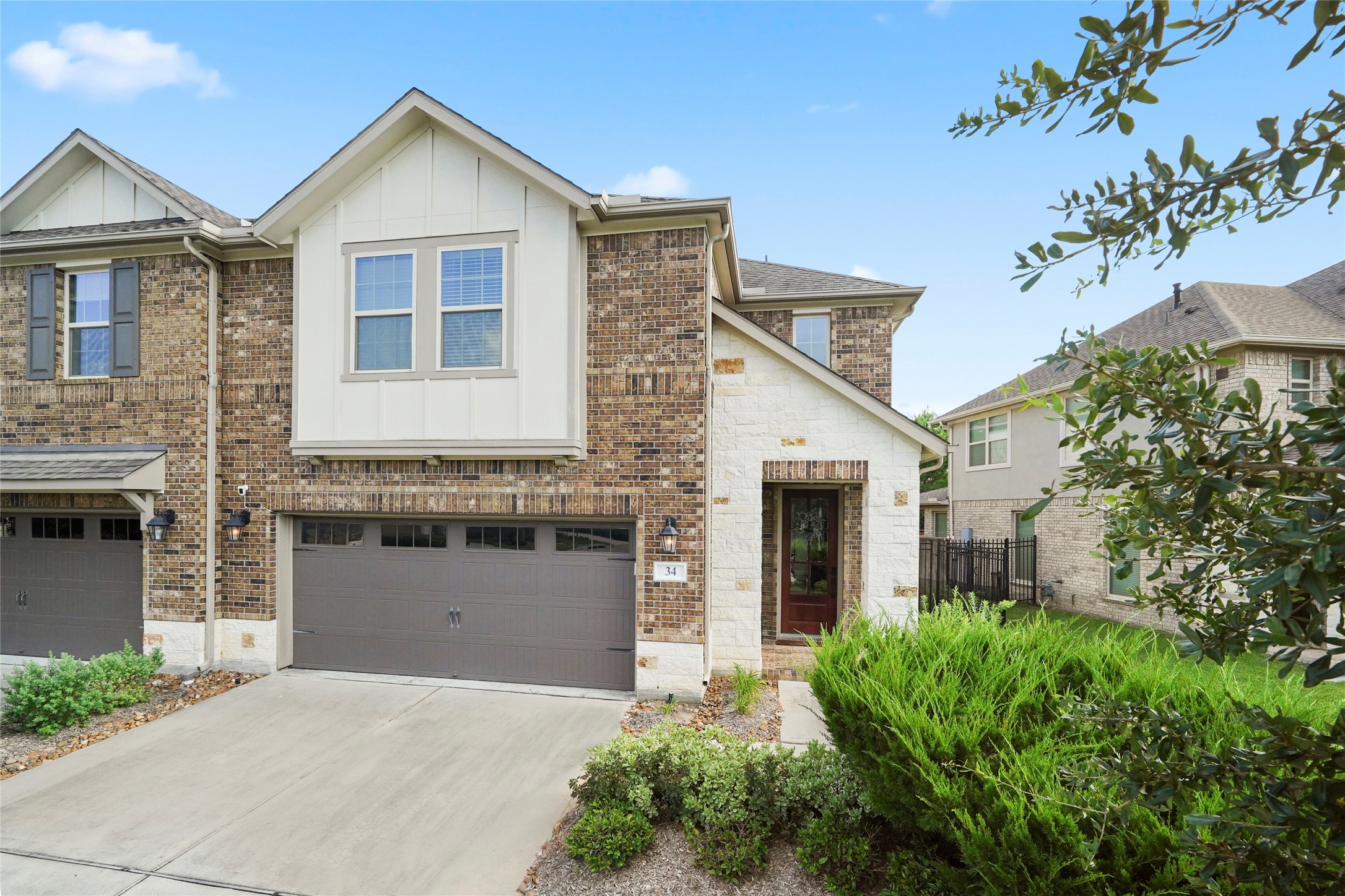 34 Heirloom Garden Place, The Woodlands, TX 77354