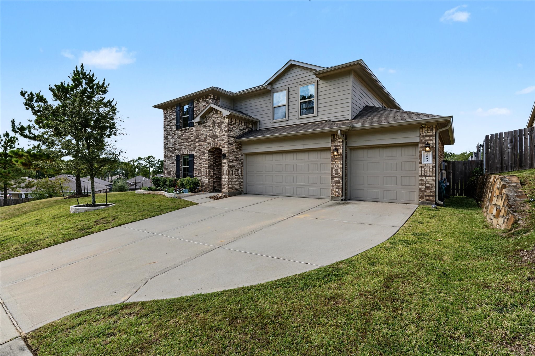 6042 Dulcina Court, Conroe, TX 77304