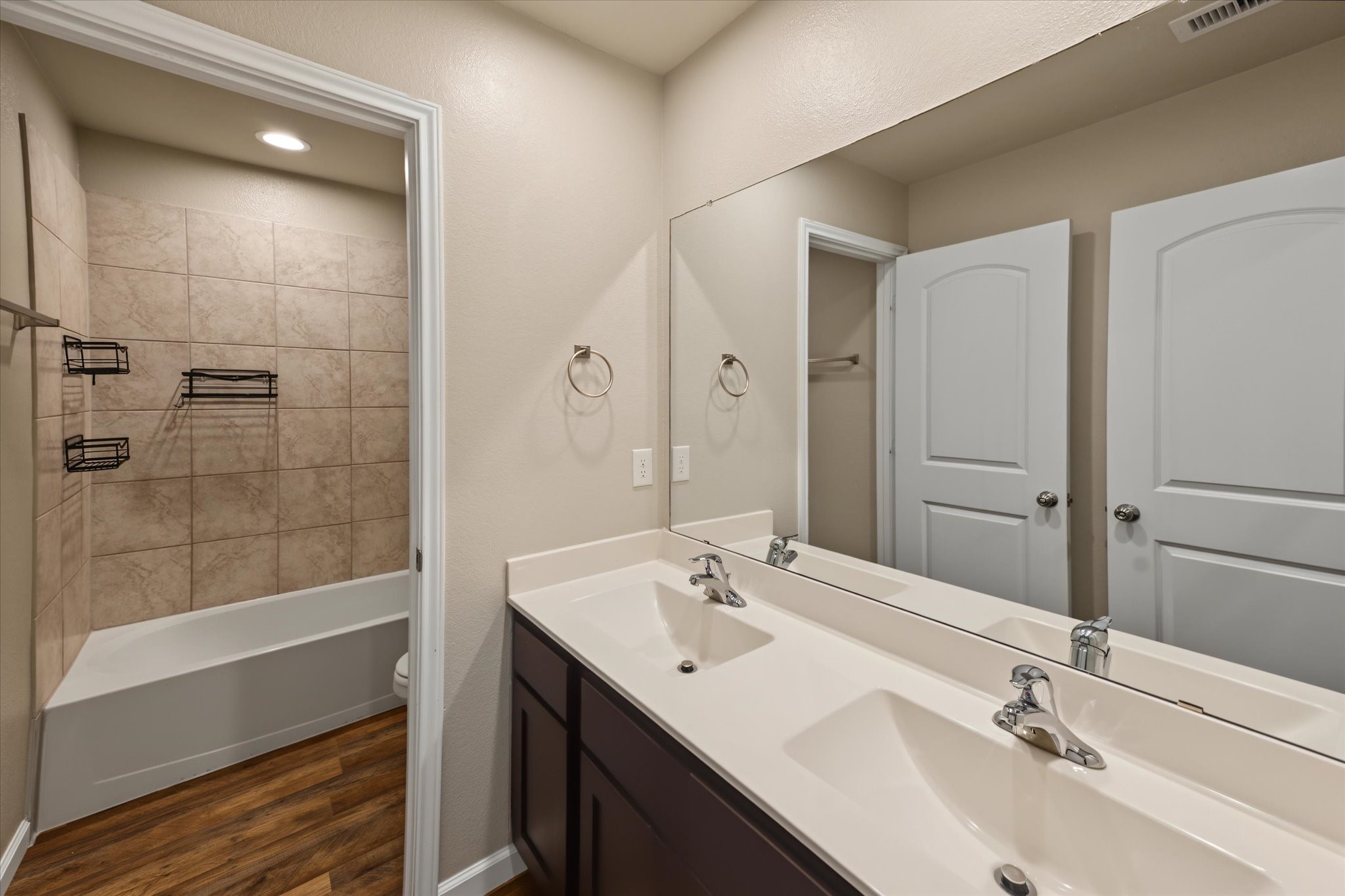 6042 Dulcina Court, Conroe, TX 77304