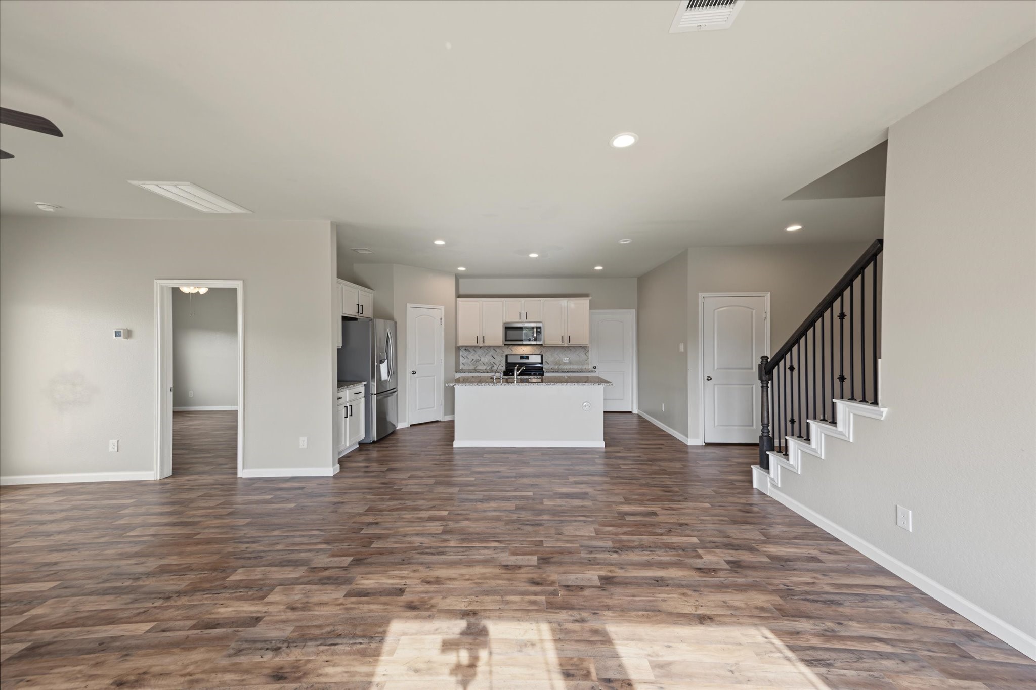 6042 Dulcina Court, Conroe, TX 77304