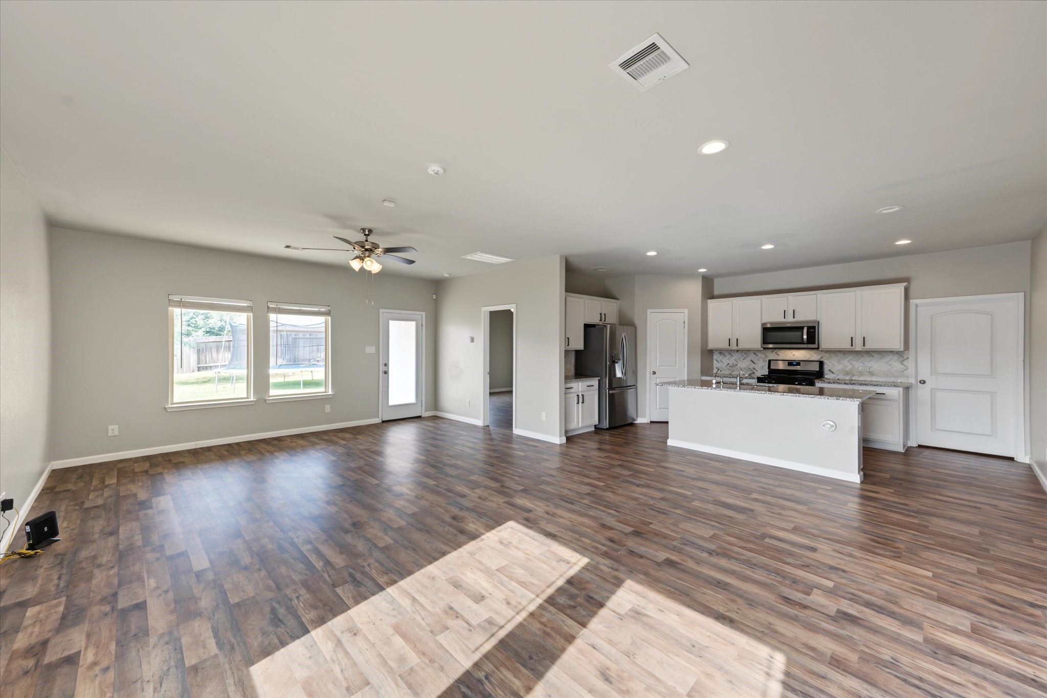 6042 Dulcina Court, Conroe, TX 77304