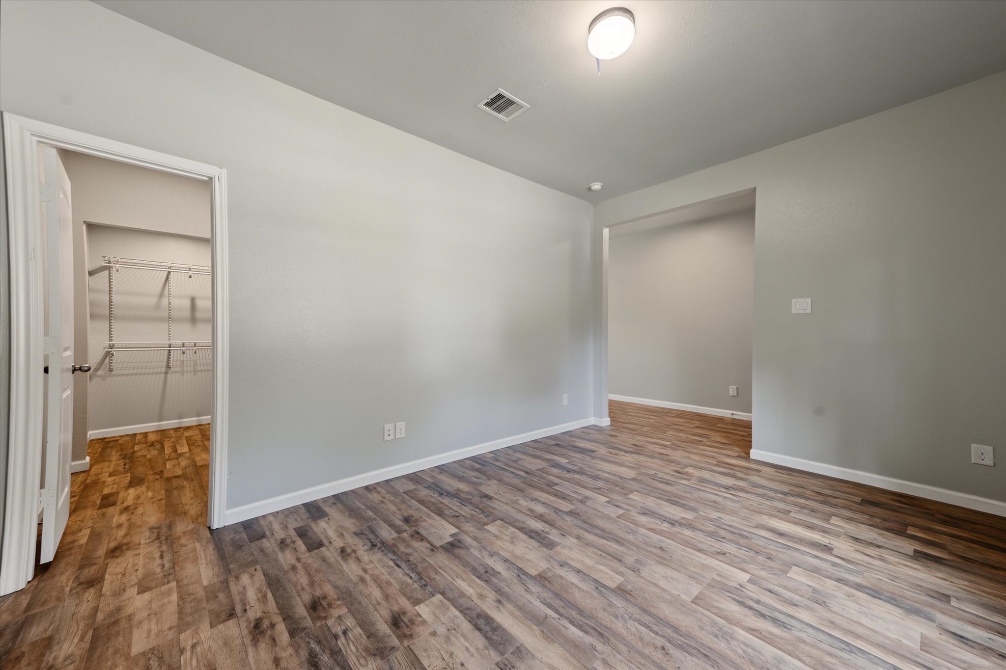 6042 Dulcina Court, Conroe, TX 77304