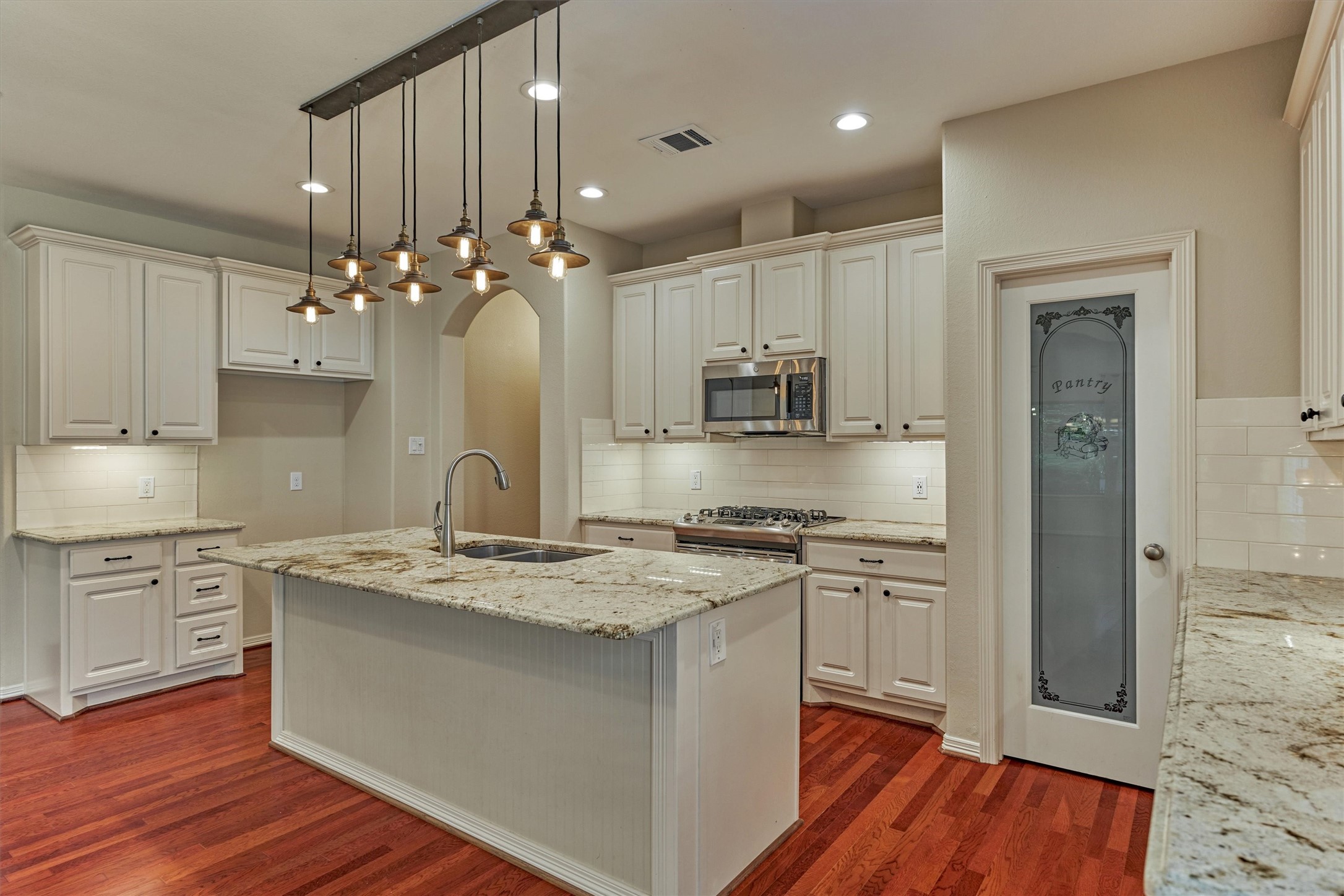 1794 Canyon Lake Creek Drive, Conroe, TX 77304