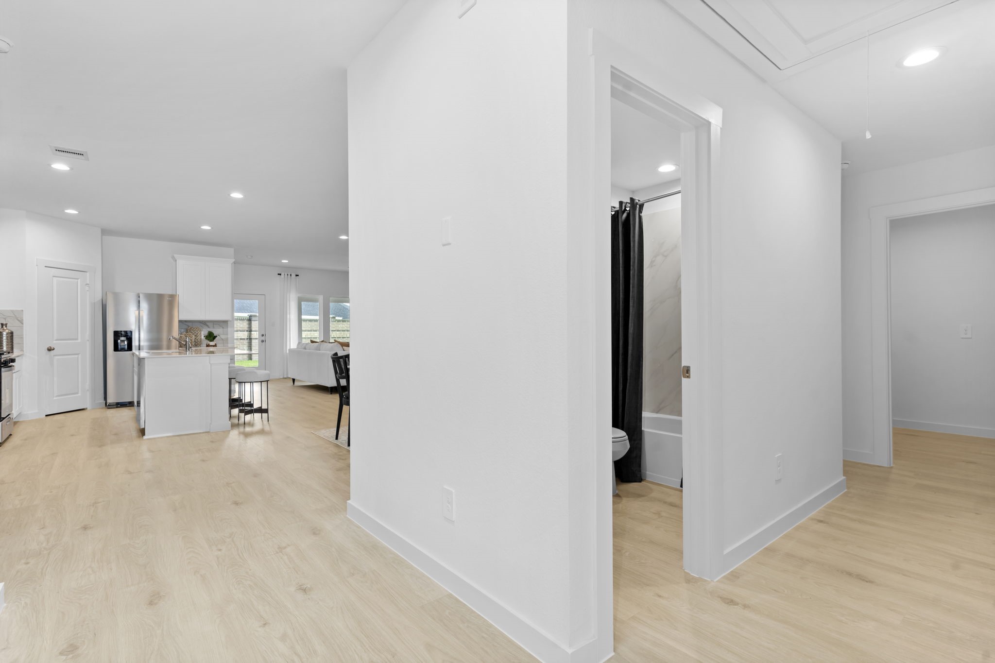 *Images and 3D tour are for illustration only and options may vary from home as built.
