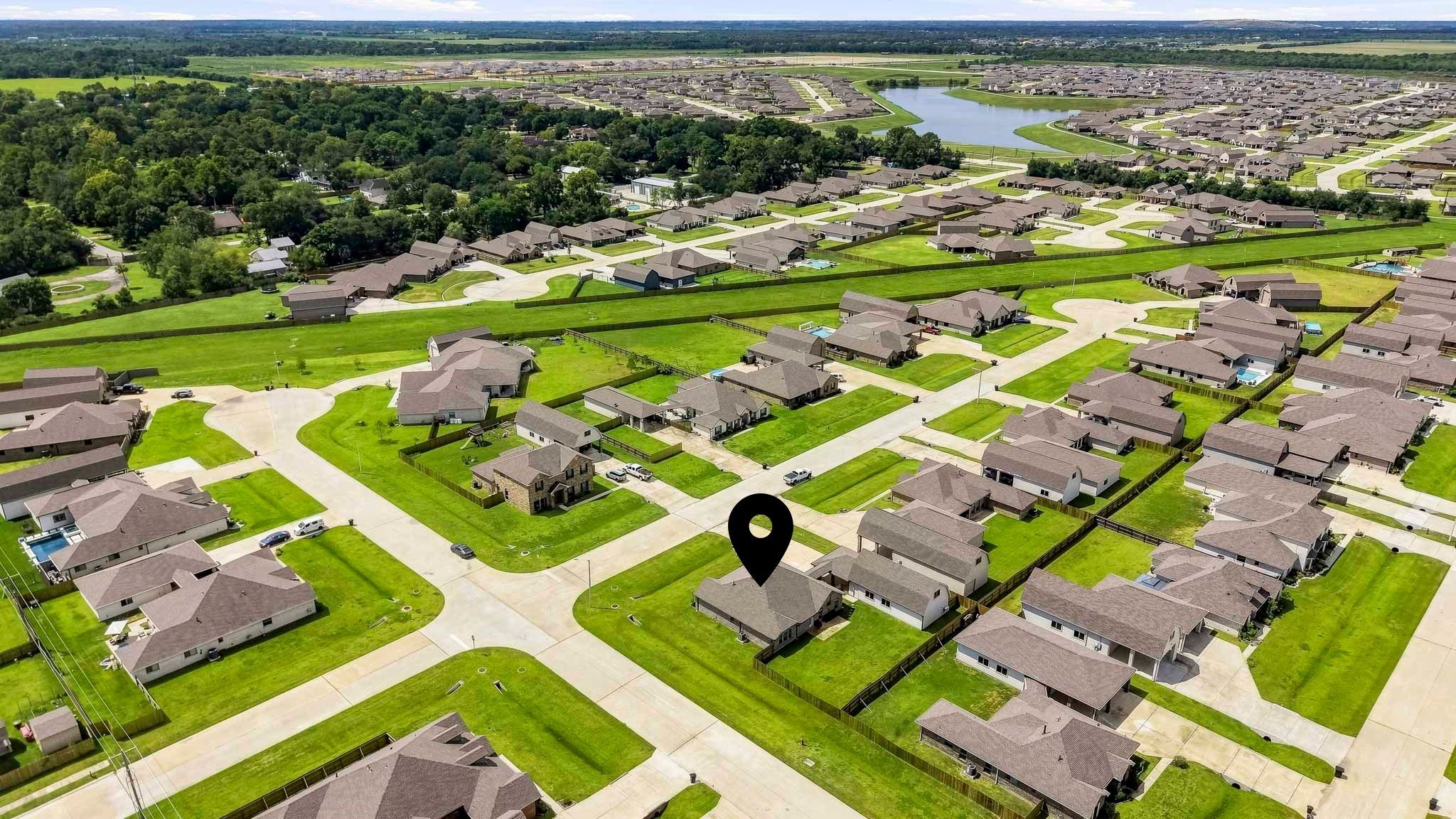 View of corner lot and cul-de-sac.