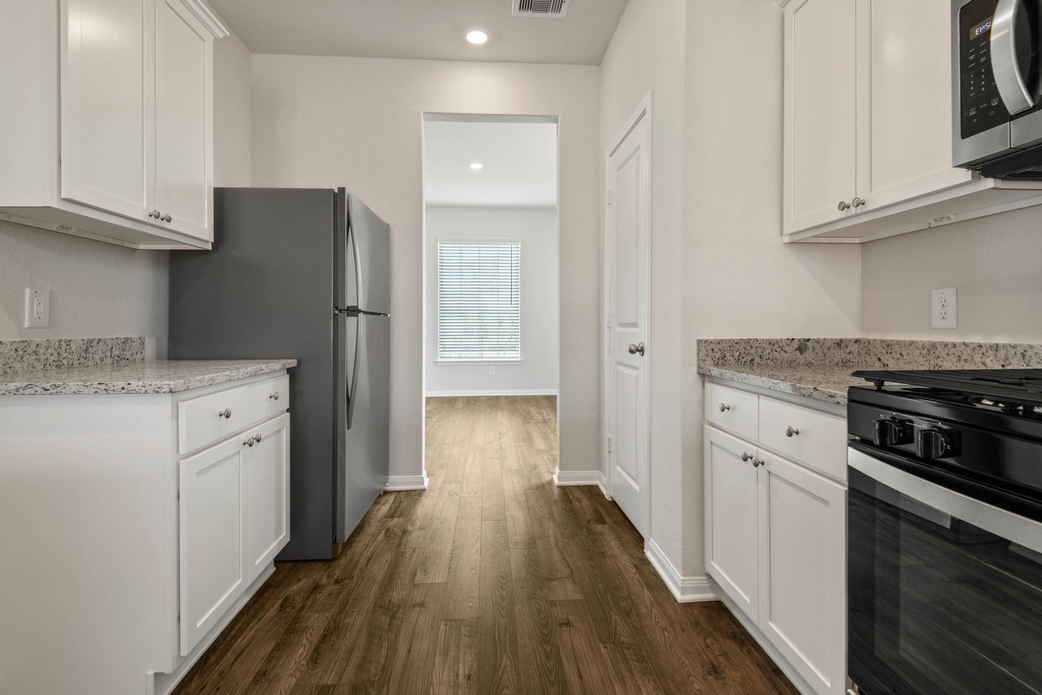 701 Jasmine Ridge Lane, Waller, TX 77484
