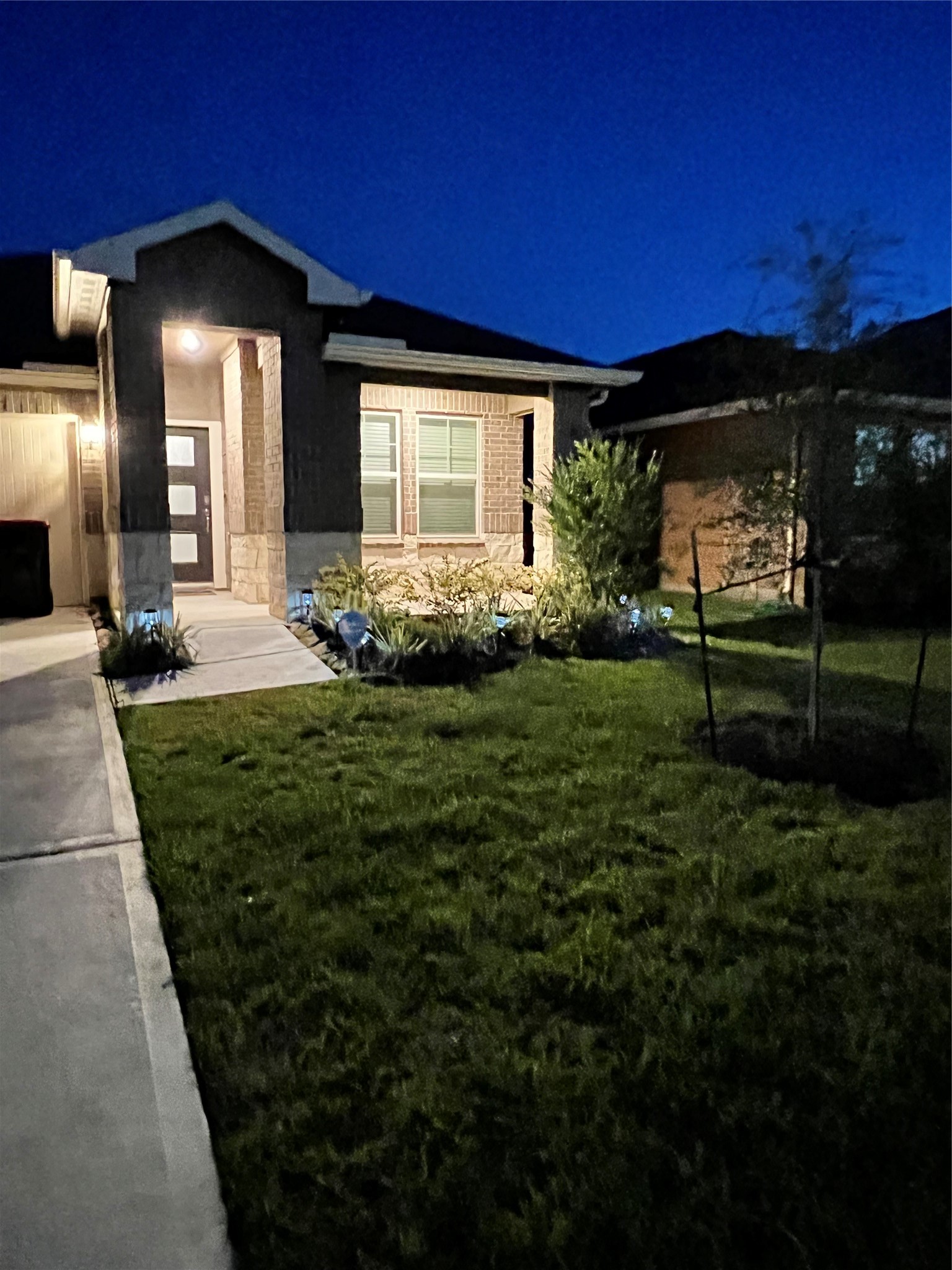 902 Barstow Drive, Rosharon, TX 77583
