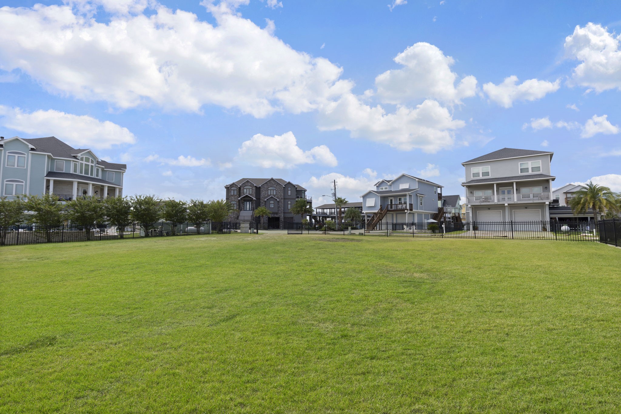 414 Jeanie Lynne Circle, Tiki Island, TX 77554 414 Jeanie Lynne Circle, Tiki Island, TX 77554