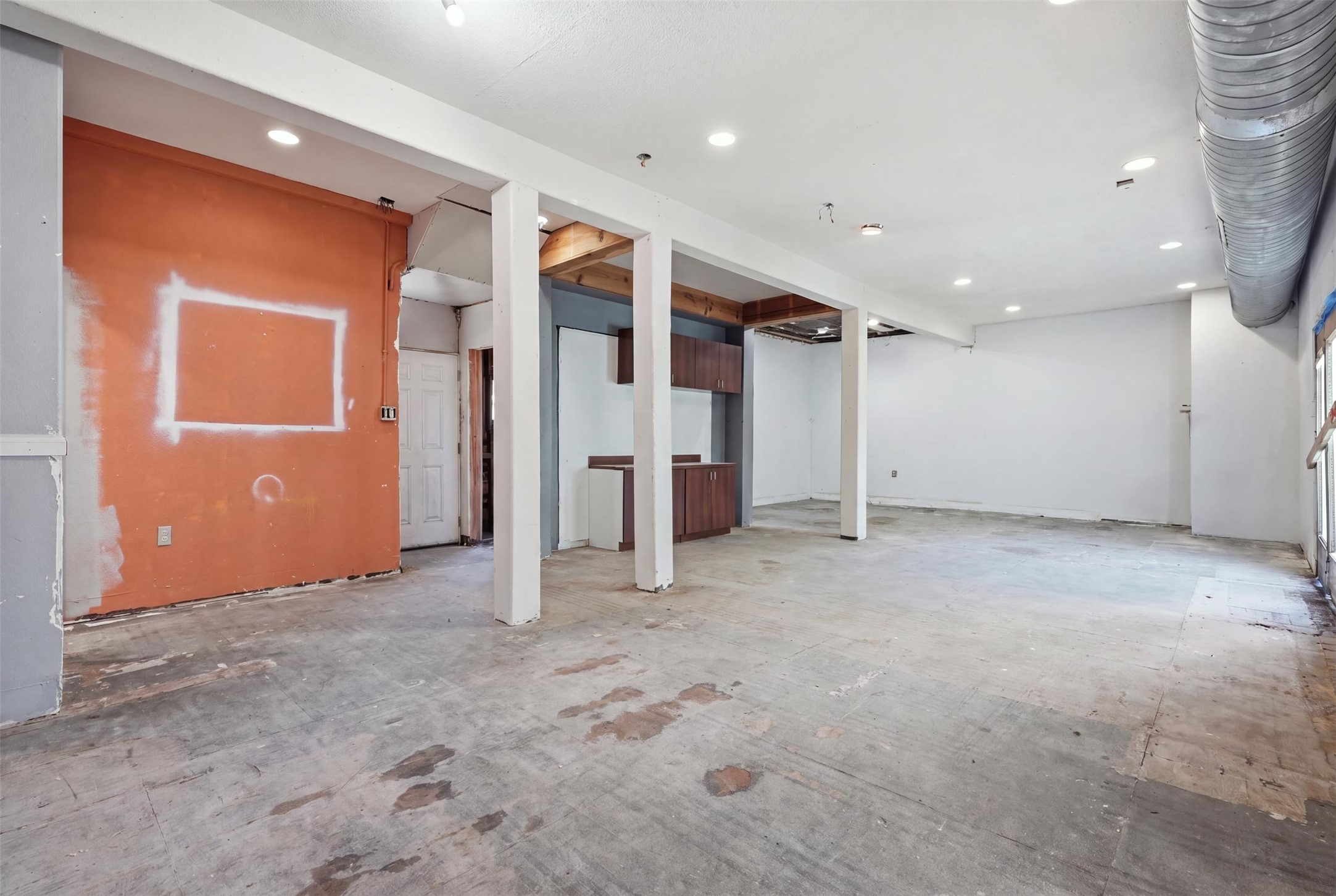 2025 Ave N 1/2, Galveston, TX 77550