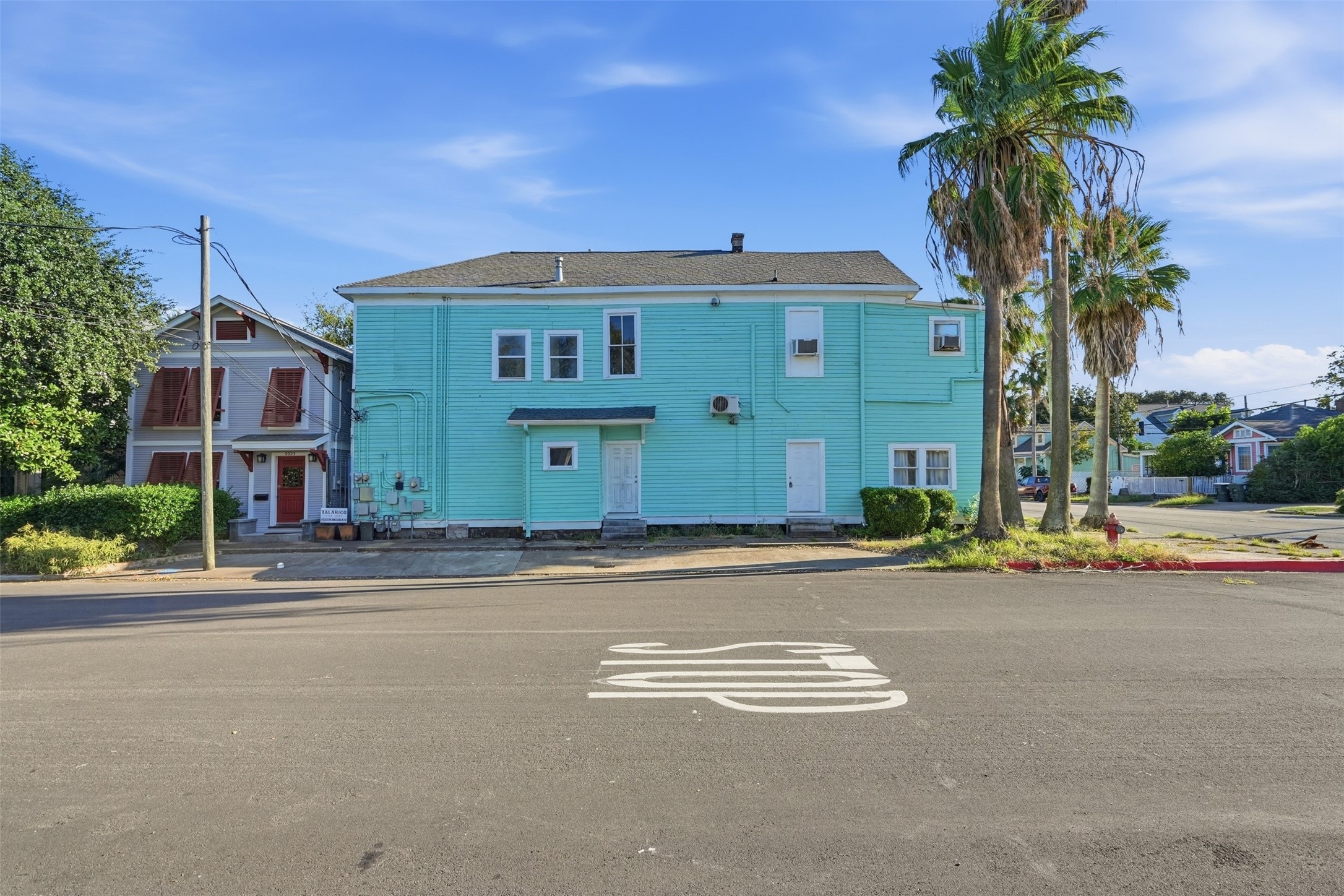 2025 Ave N 1/2, Galveston, TX 77550