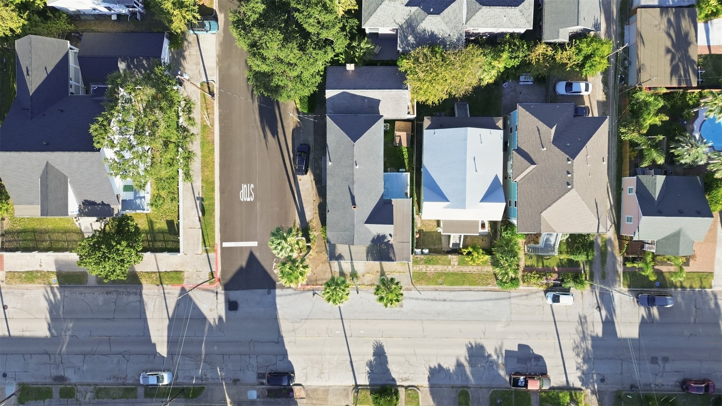 2025 Ave N 1/2, Galveston, TX 77550
