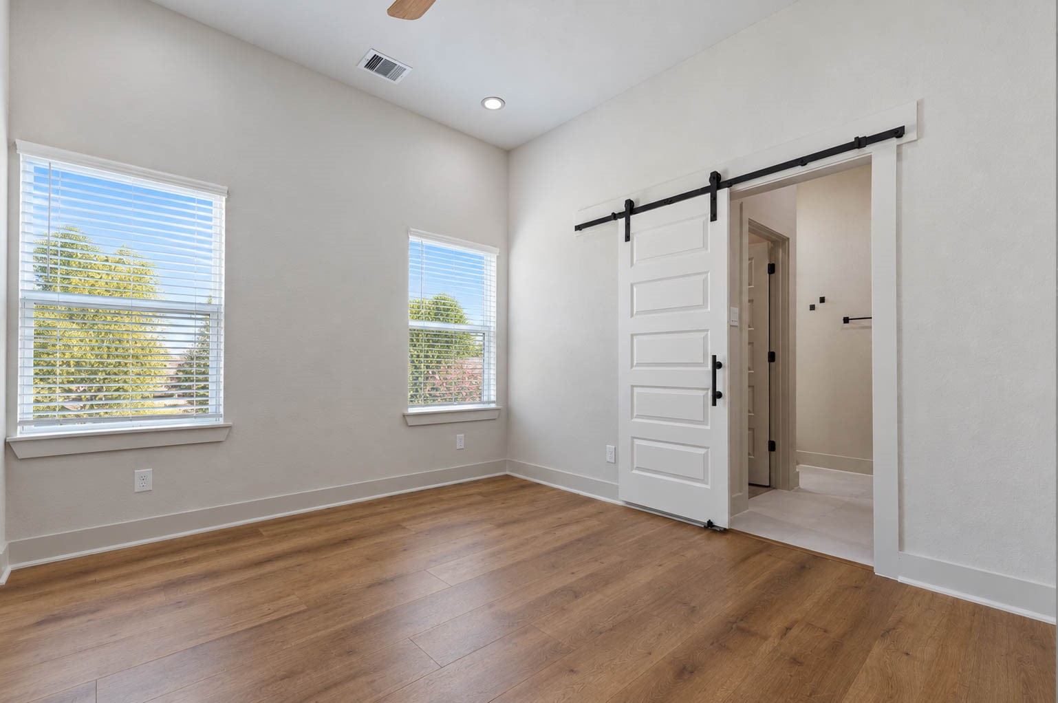 9721 Turnbow A and B Street, Houston, TX 77029