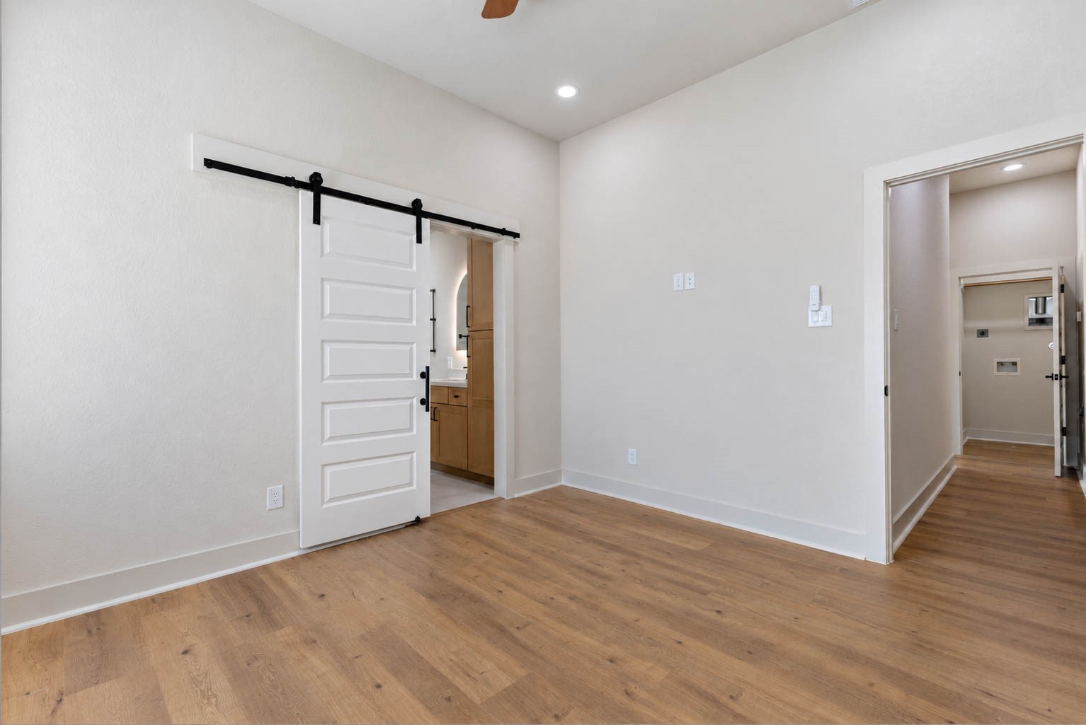 9721 Turnbow A and B Street, Houston, TX 77029