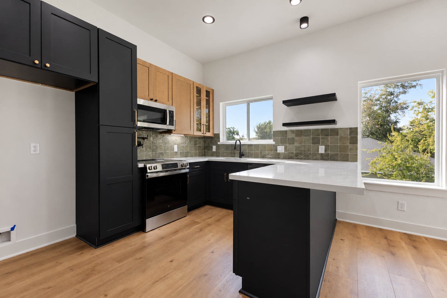 9721 Turnbow A and B Street, Houston, TX 77029