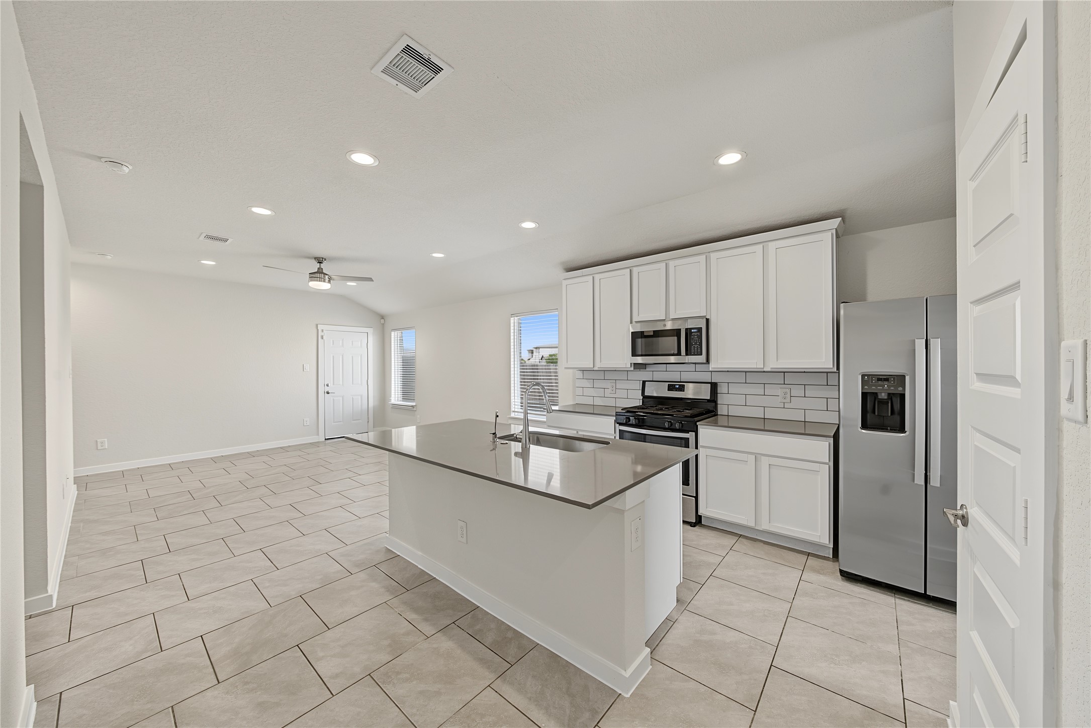 Island Kitchen