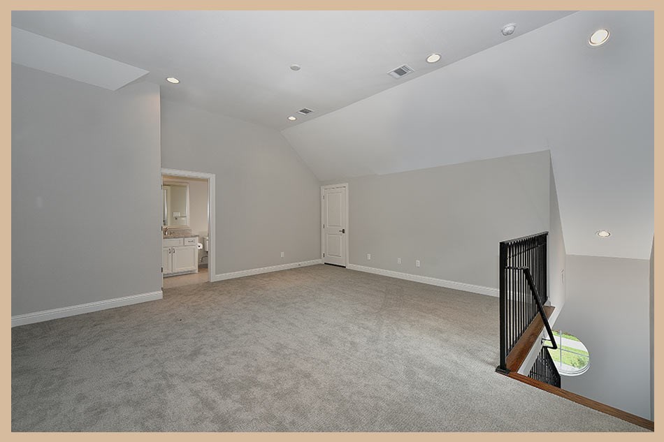 215 Willow Street, Shenandoah, TX 77384