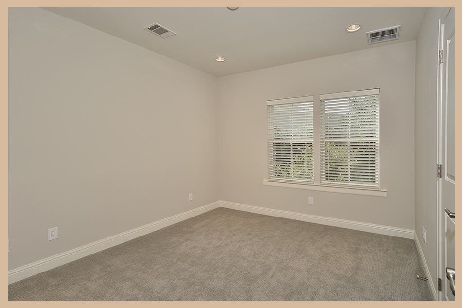 215 Willow Street, Shenandoah, TX 77384