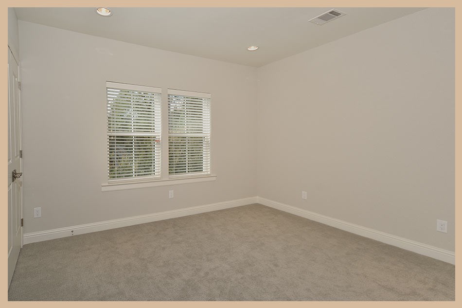 215 Willow Street, Shenandoah, TX 77384