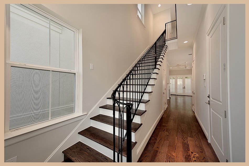 215 Willow Street, Shenandoah, TX 77384